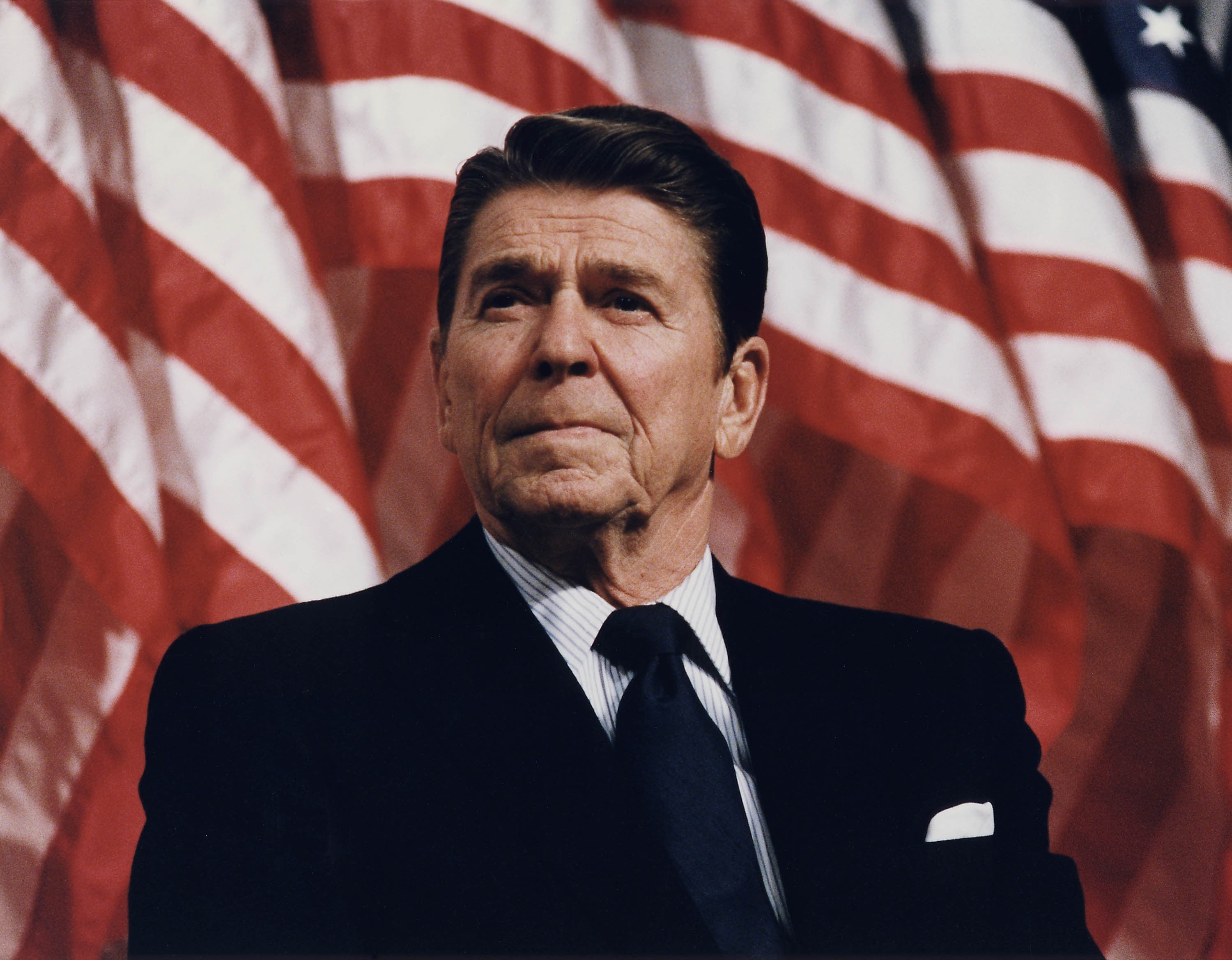 business person, black, striped, white, Stars and Stripes, politics, democracy, s, suits, 2K, flag, government, senior adult, adult, politician, patriotism, HD Wallpaper