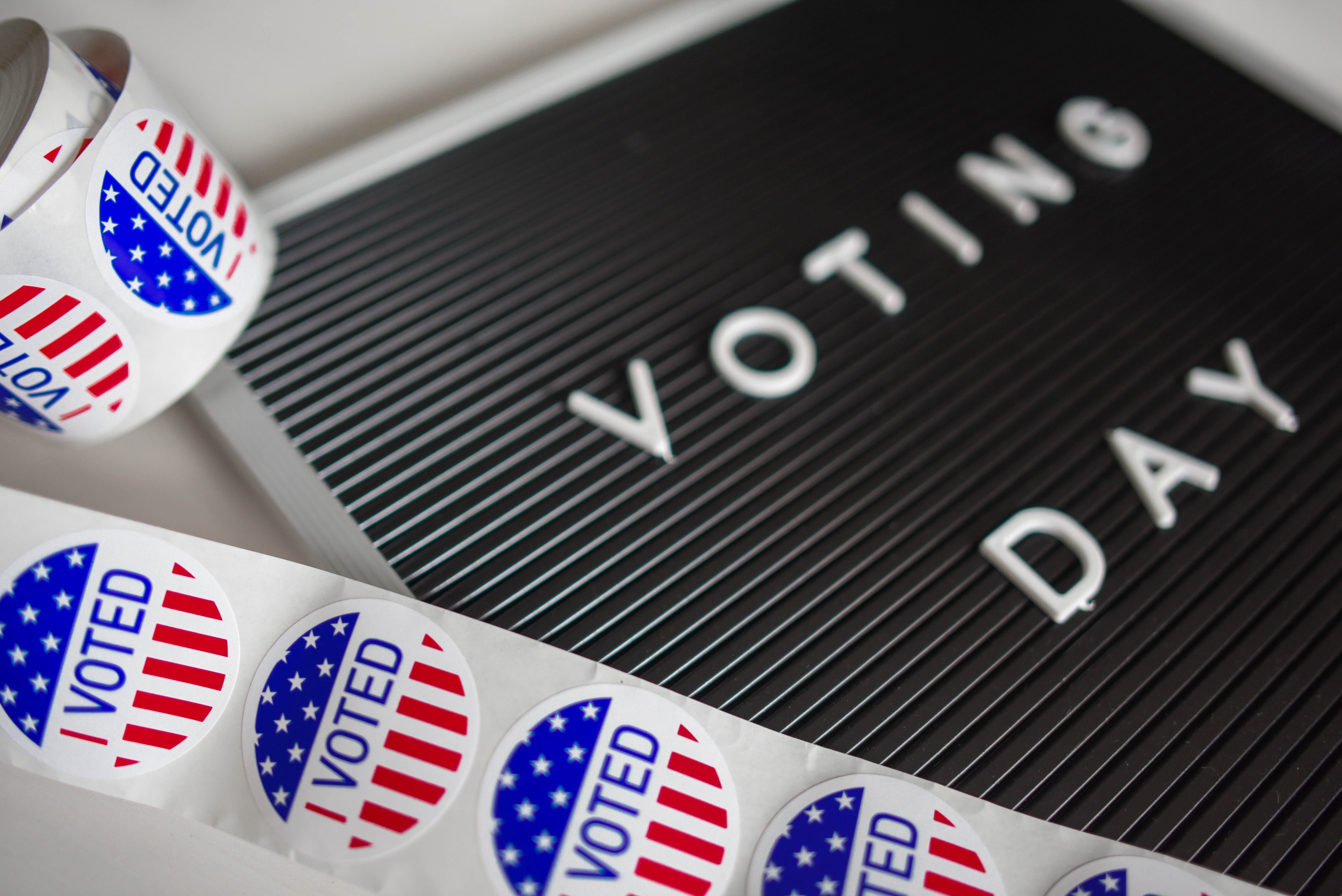 paper currency, communication, still life, usa, sticker, sign, business, currency, voting day, 5K, no people, government, united states, indoors, politics, HD Wallpaper