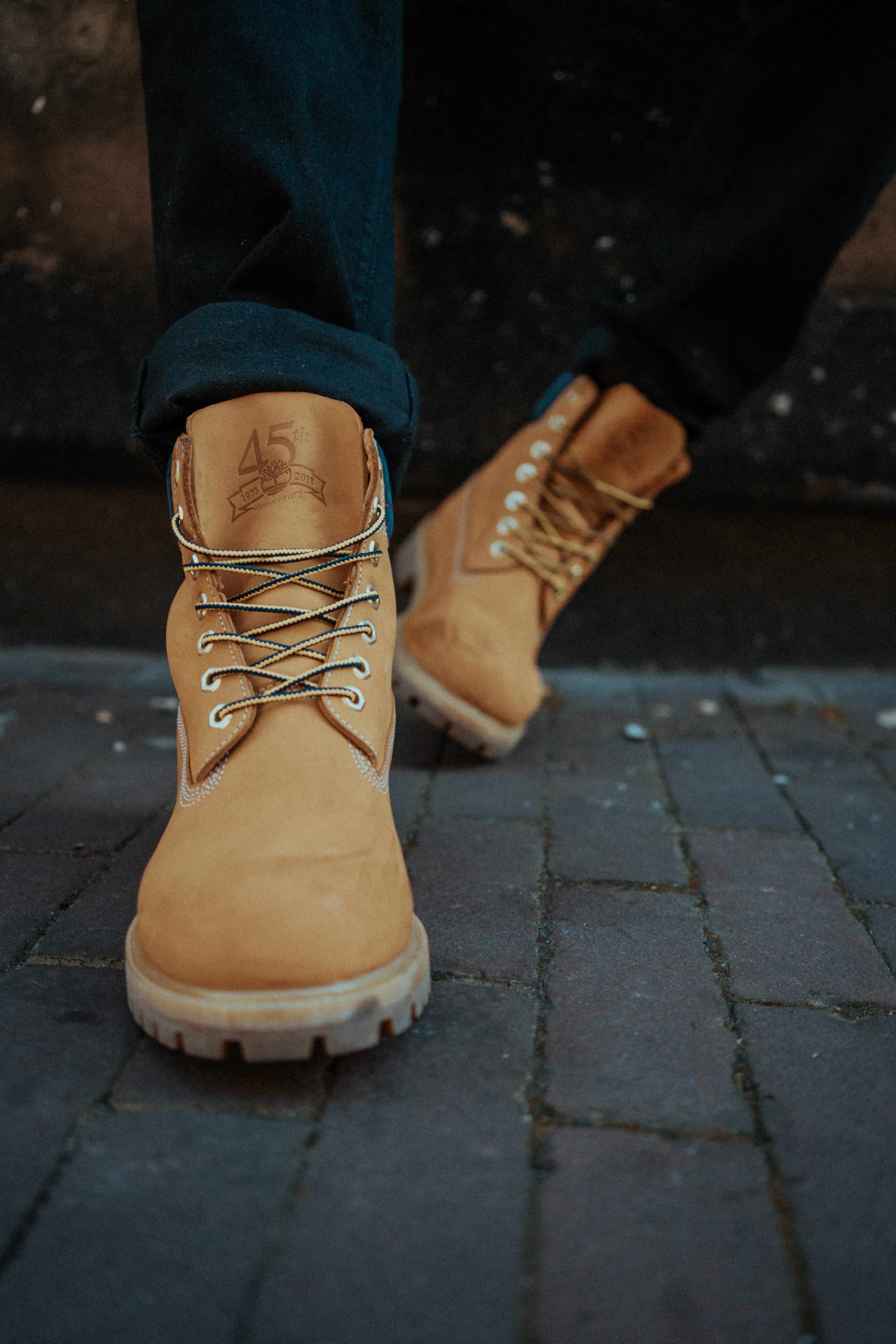 ankle, clothing, footpath, human body part, city, apparel, cowboy boot, footwear, boot, one person, wearing, women, paving stone, puddle, building, adult, Phone HD Wallpaper