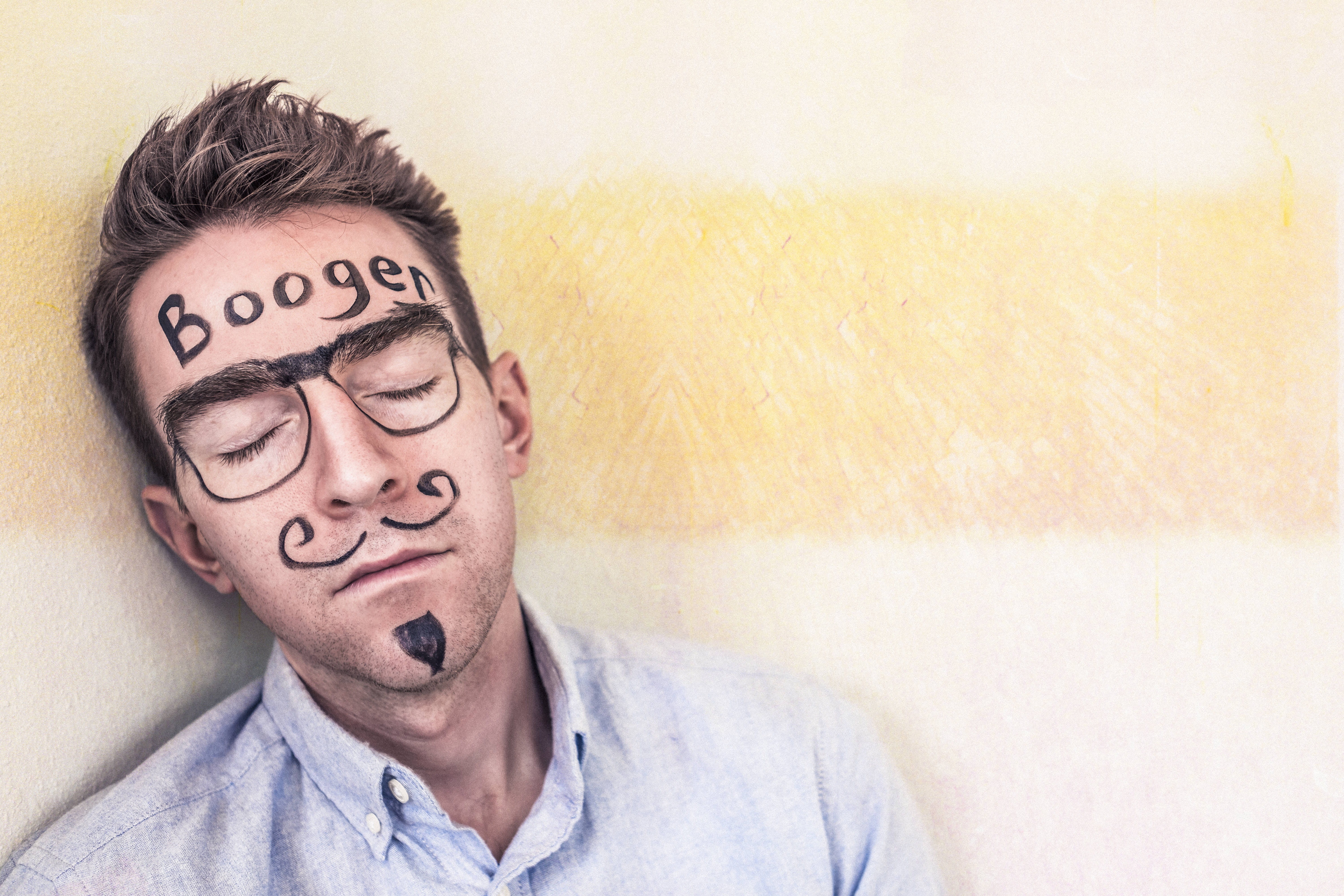 funny, smiling, collared, contemplation, button up, light-blue, real people, booger, whimsical, makeup, wall - building feature, silly, button, sleeping, HD Wallpaper