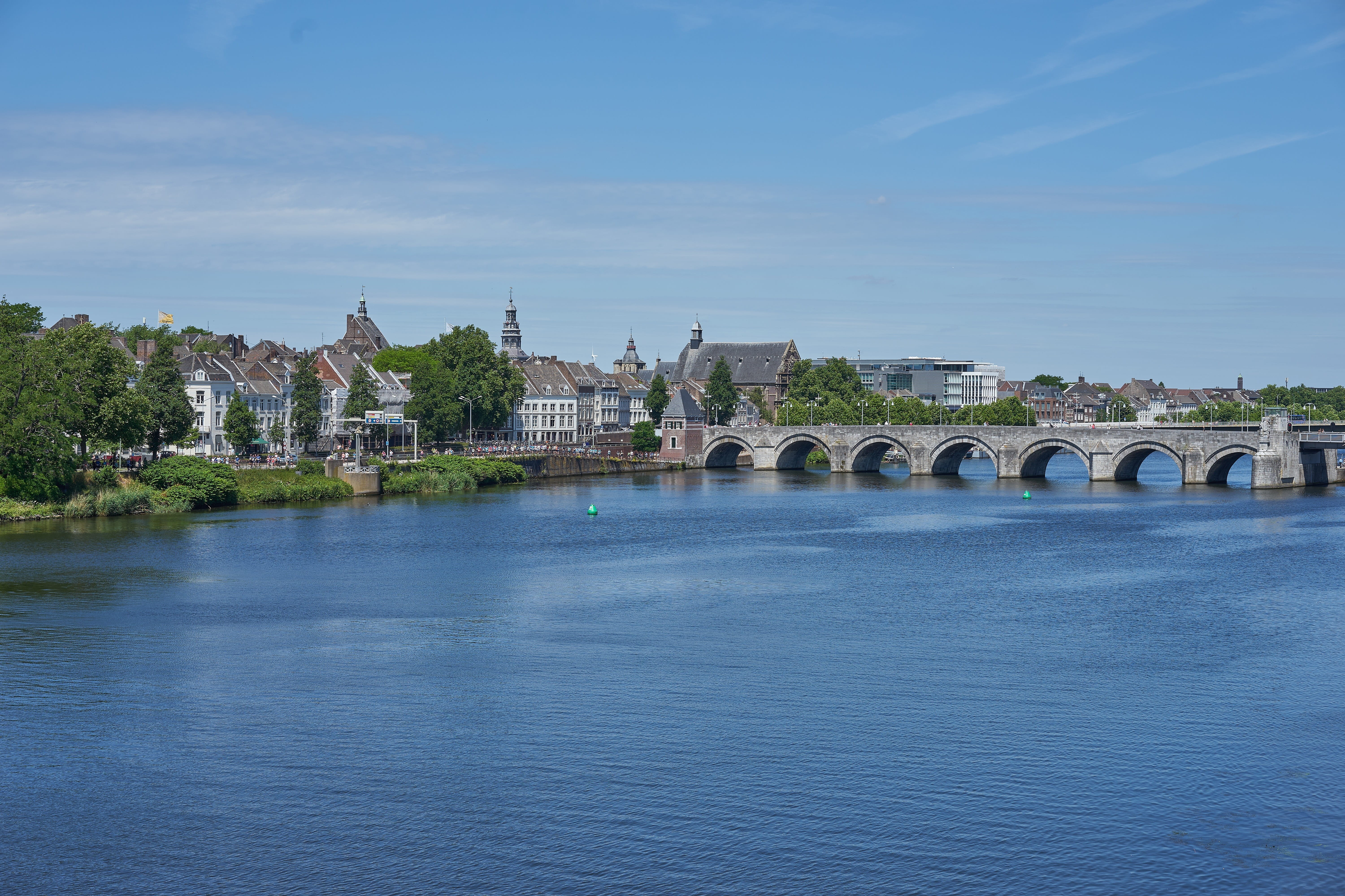 travel destinations, sky, tourism, day, holland, street, culture, netherlands, city, surrounded, built structure, house, landscape, arch bridge, history, HD Wallpaper