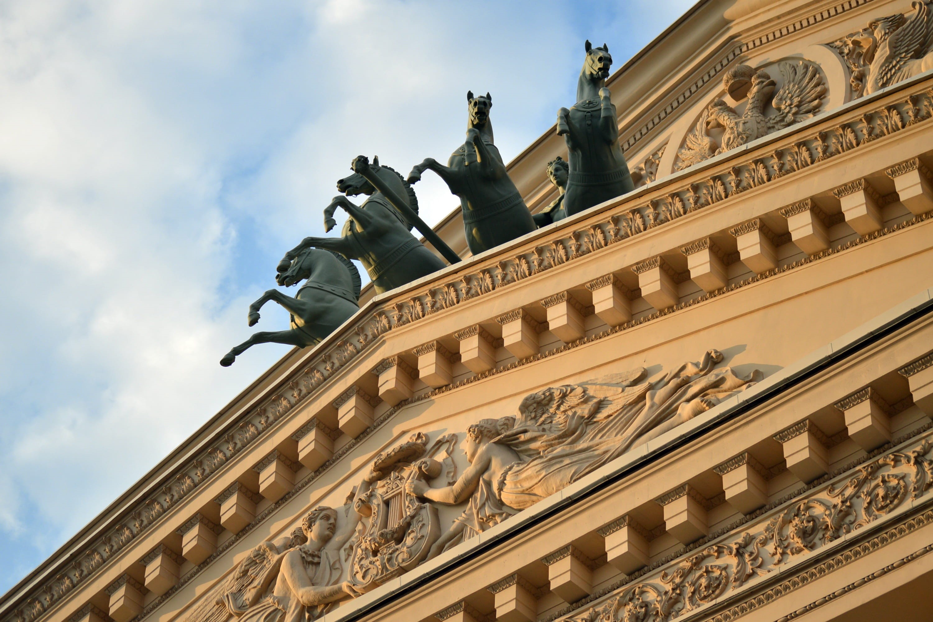 exterior, history, russia, russian federation, cloud - sky, creativity, outdoors, building exterior, city, low angle view, 2K, Bolshoi Theatre, theatre, HD Wallpaper