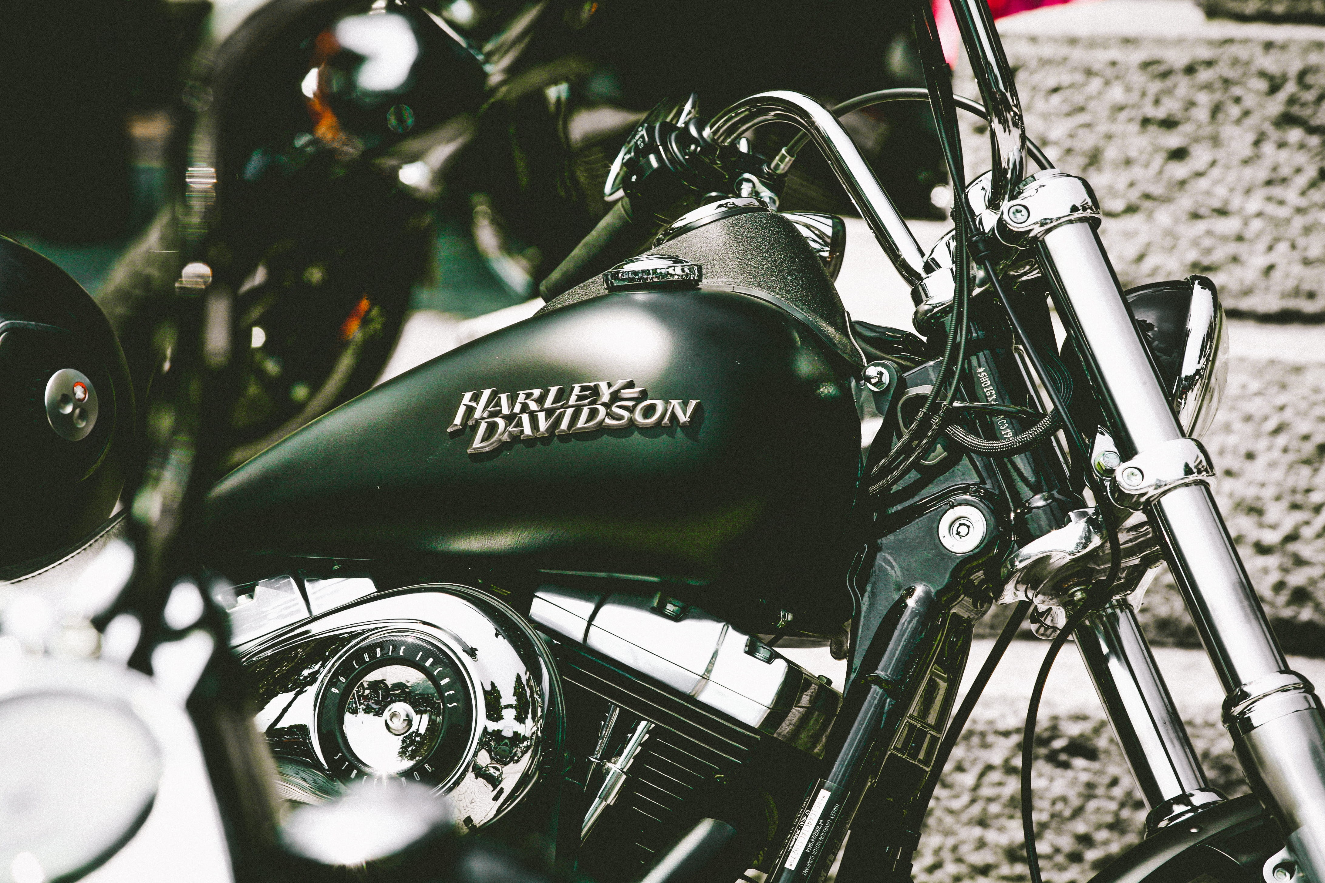 design, no people, handle, handlebar, equipment, metallic, land vehicle, expensive, chrome, day, parking, green, harley davidson, mode of transportation, HD Wallpaper