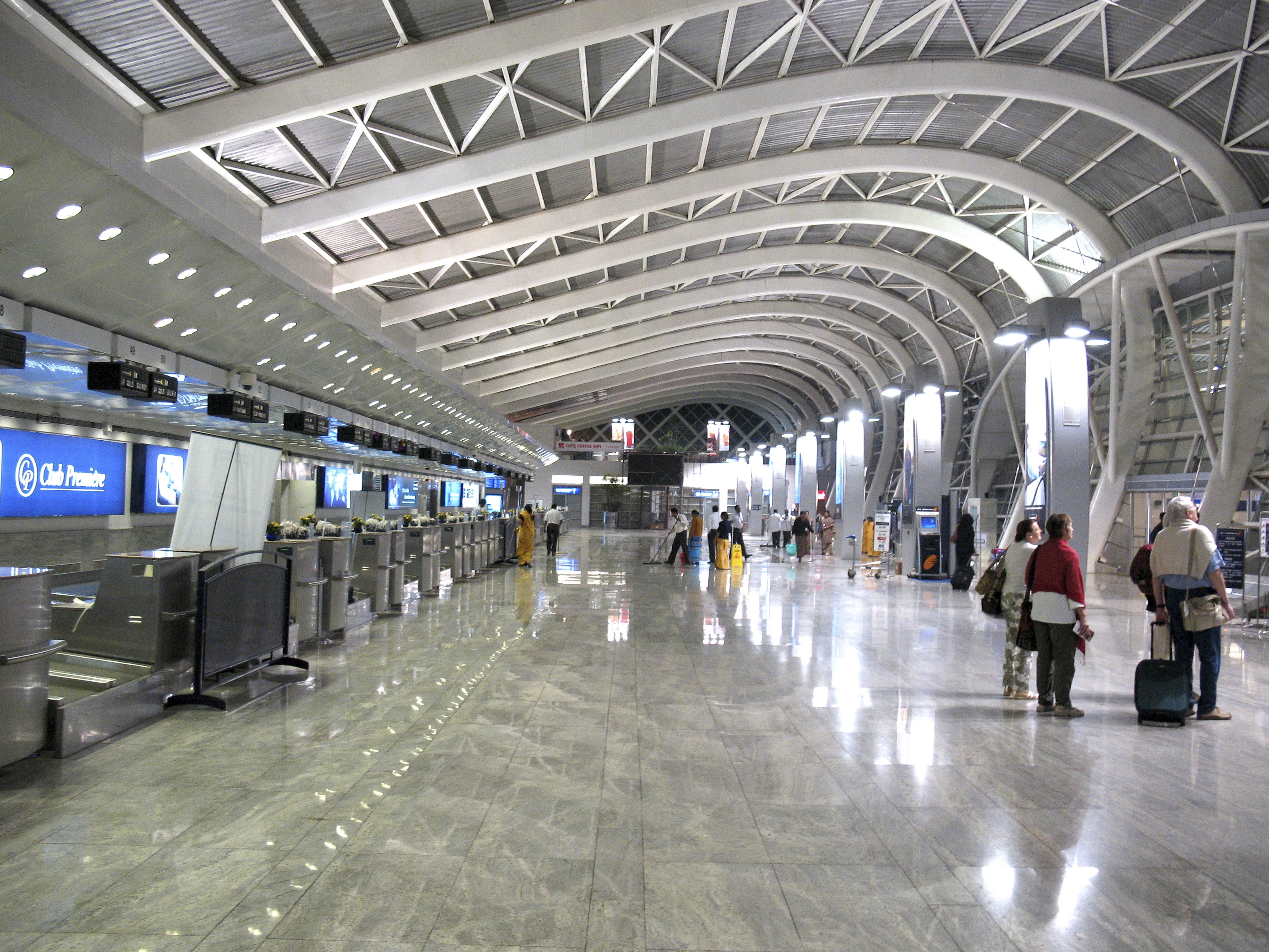 waiting, flights, aviation, airline, airport, passenger, interior, crowd, group, tourism, airport departure area, ceiling, building, airport check-in counter, HD Wallpaper
