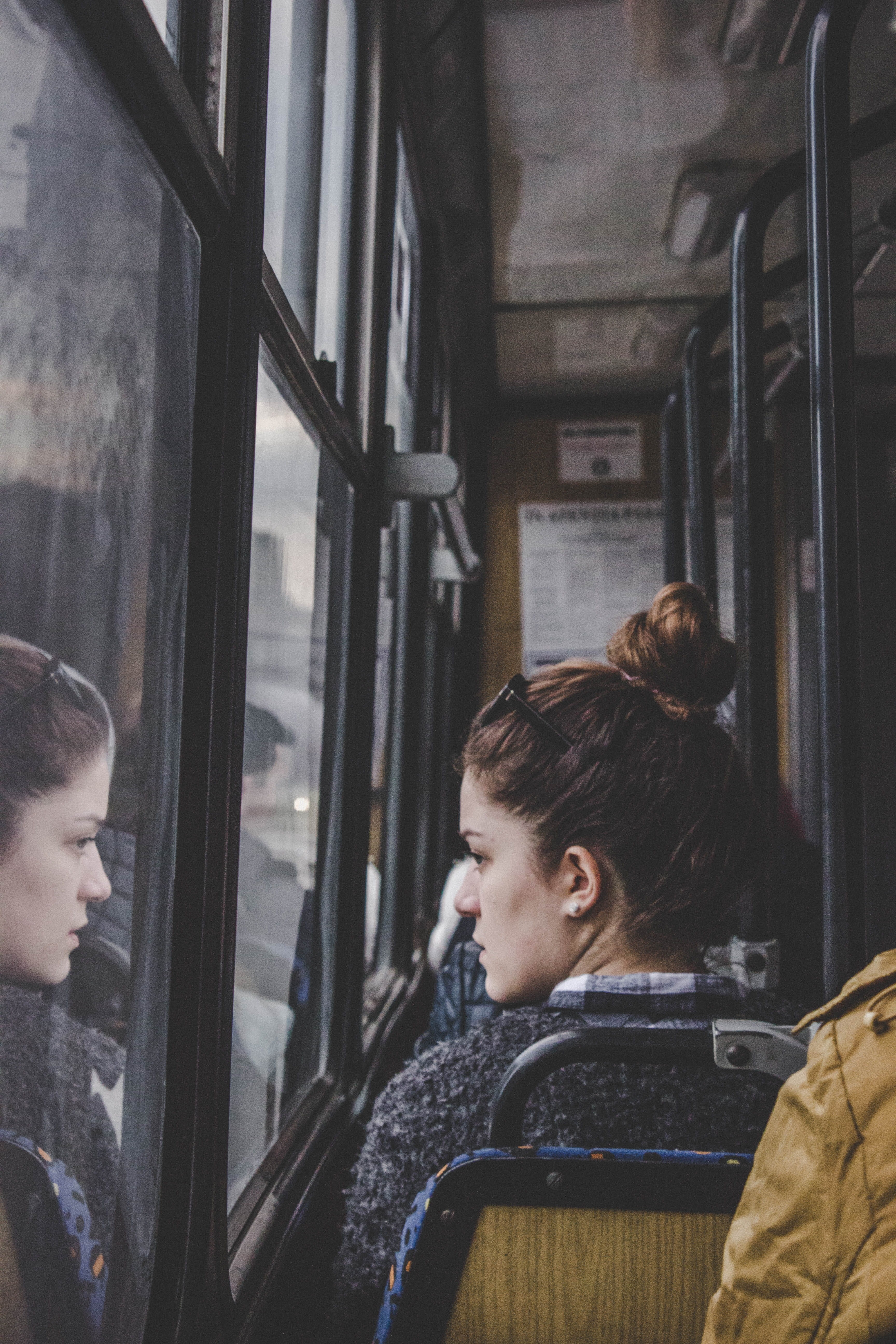 passenger, looking through, mode of Transport, women, real people, public Transportation, portrait, bus, young adult, sitting, vehicle Interior, grey, headshot, Phone HD Wallpaper