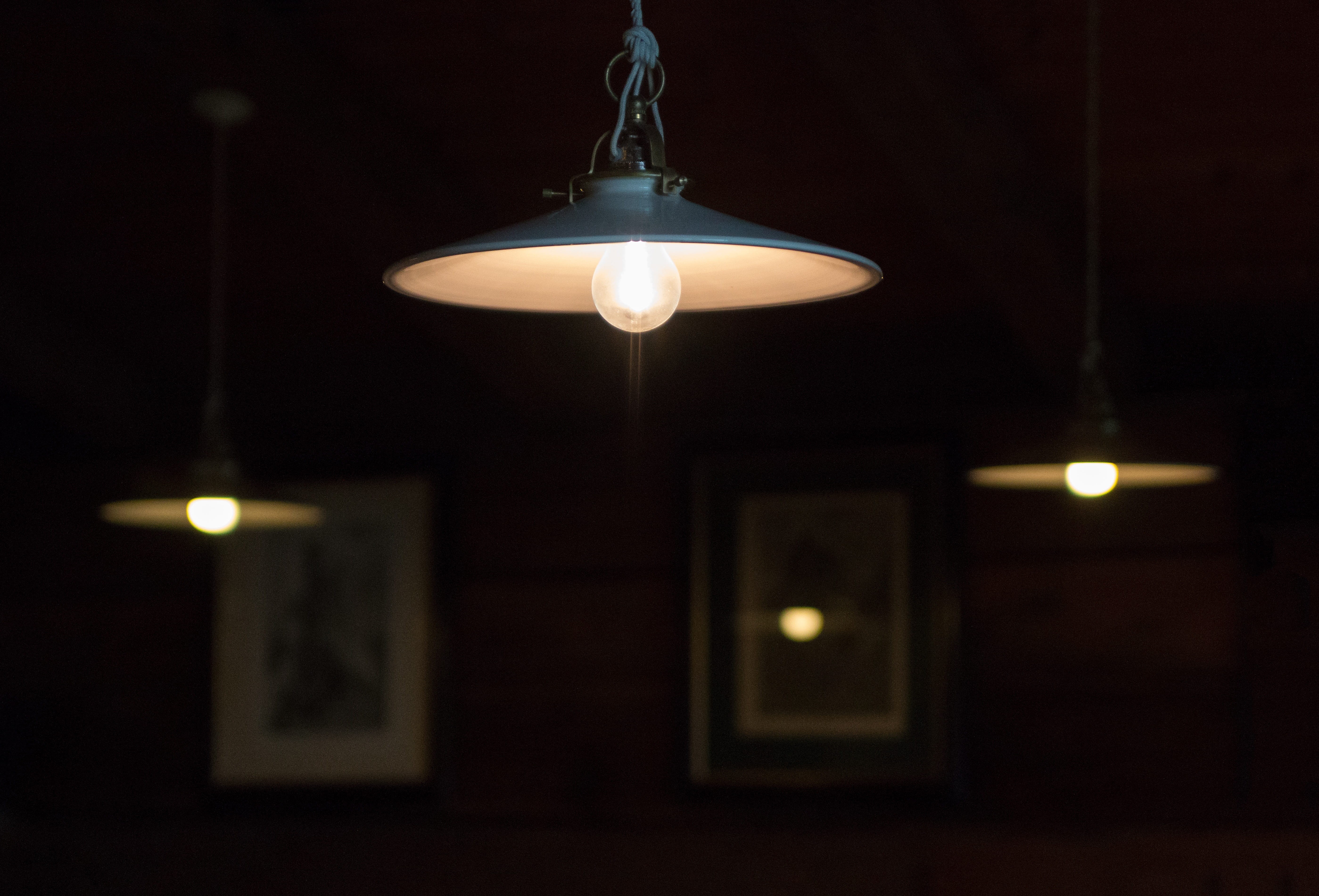 electric light, night, pendant light, light, 5K, Lamp, street light, tavern, lighting equipment, indoors, no people, dining room, hanging, gasthof, glowing, HD Wallpaper