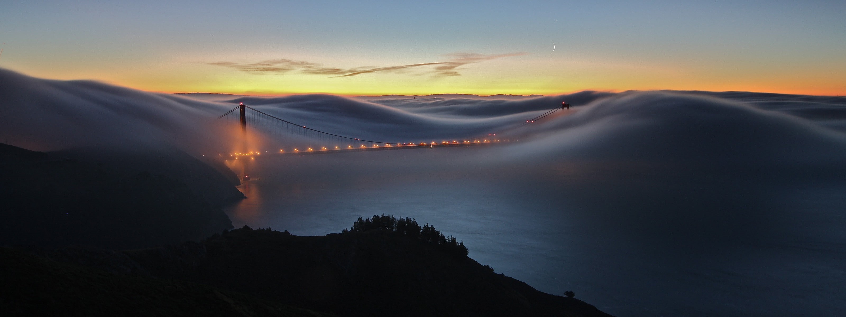 Landscapes, bridge, gate, fog, wa, nature, multiscreen, hd, suspension, bridges, architecture, art, waves, 2K, sunsets, golden, x, HD Wallpaper
