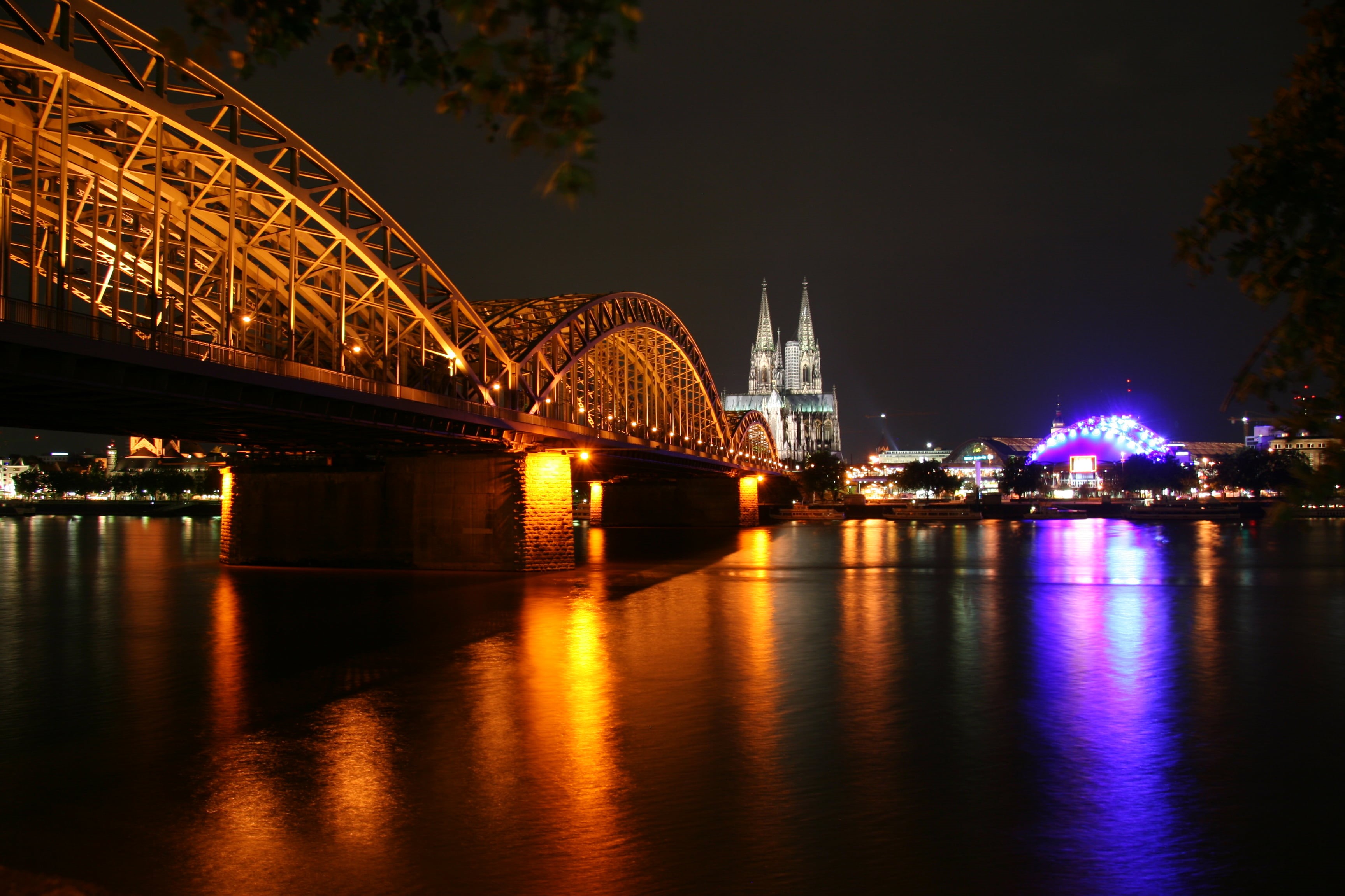River, Bridge, cityscape, bridge - Man Made Structure, Central, Fluss, night, dusk, photo, Hohenzollern, Musical, Innenstadt, Cologne, Rhine, Brücke, 2K, HD Wallpaper