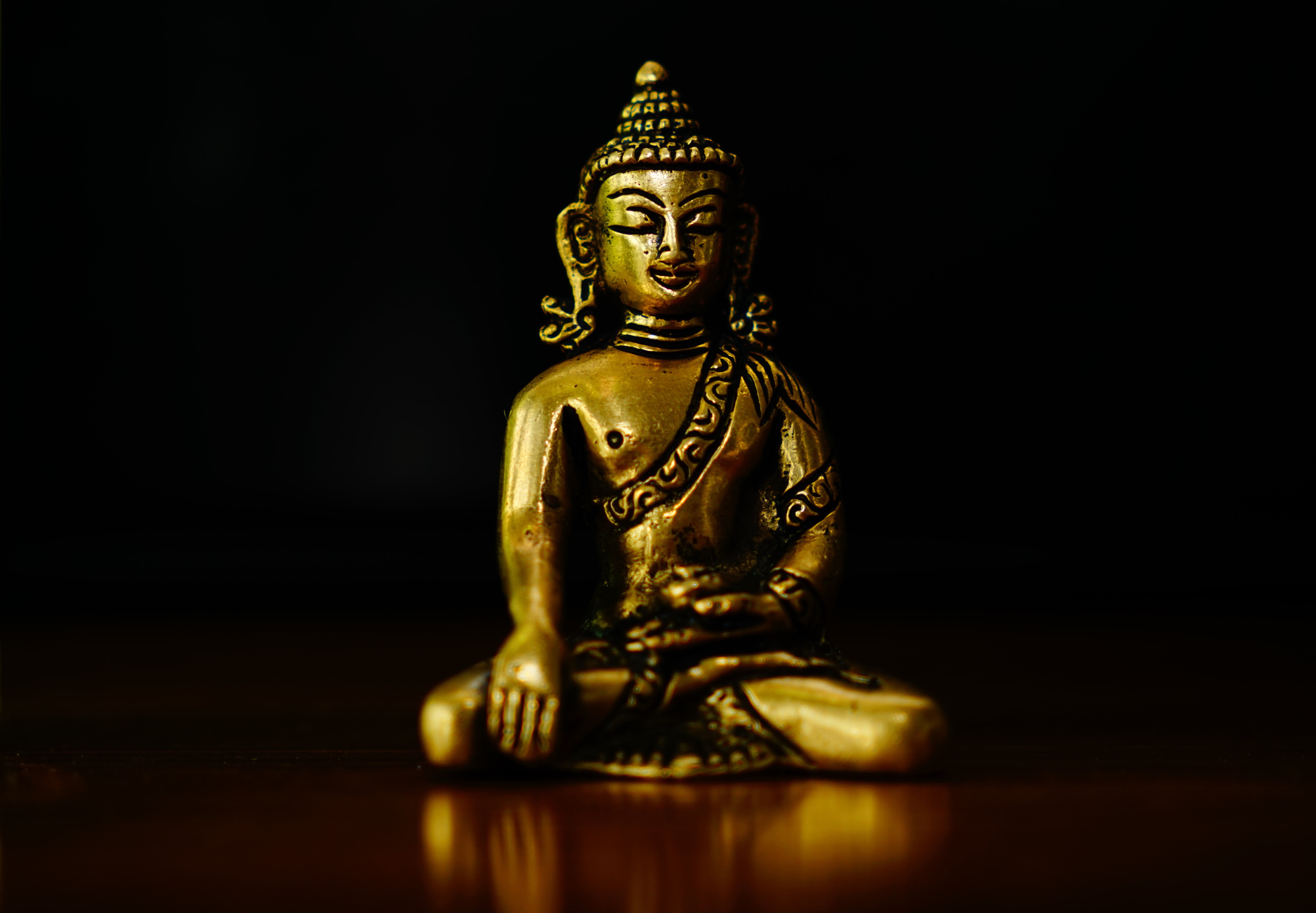 bhumisparsha, gold, indoors, buddha, statue, craft, no people, art and craft, sculpture, human representation, representation, fernöstlich, spirituality, HD Wallpaper