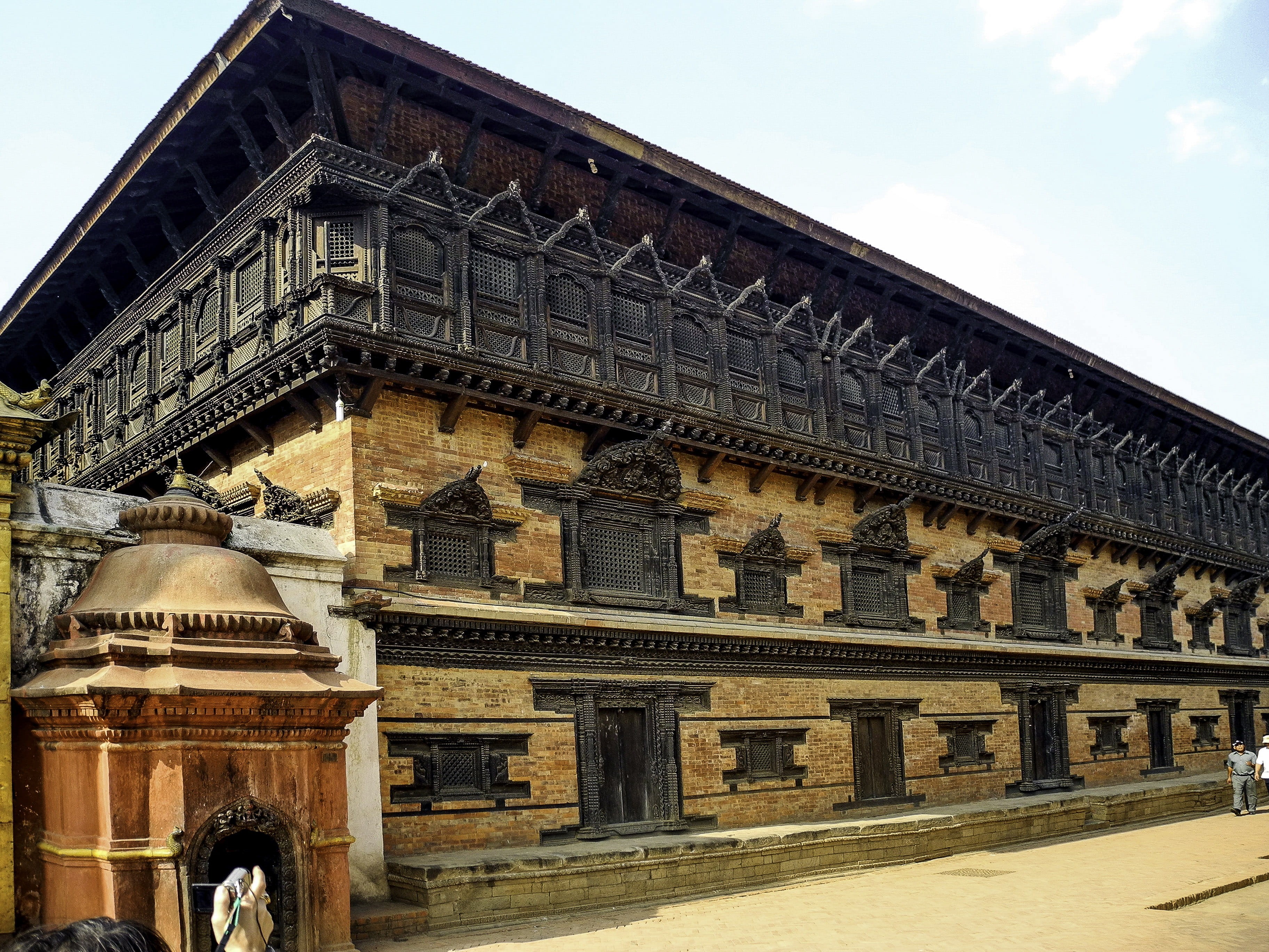 old, outdoors, tourism, palais, photos, Nepal, hinduism, facade, india, monument, temple - Building, building, building Exterior, Kathmandu, cultures, city, HD Wallpaper