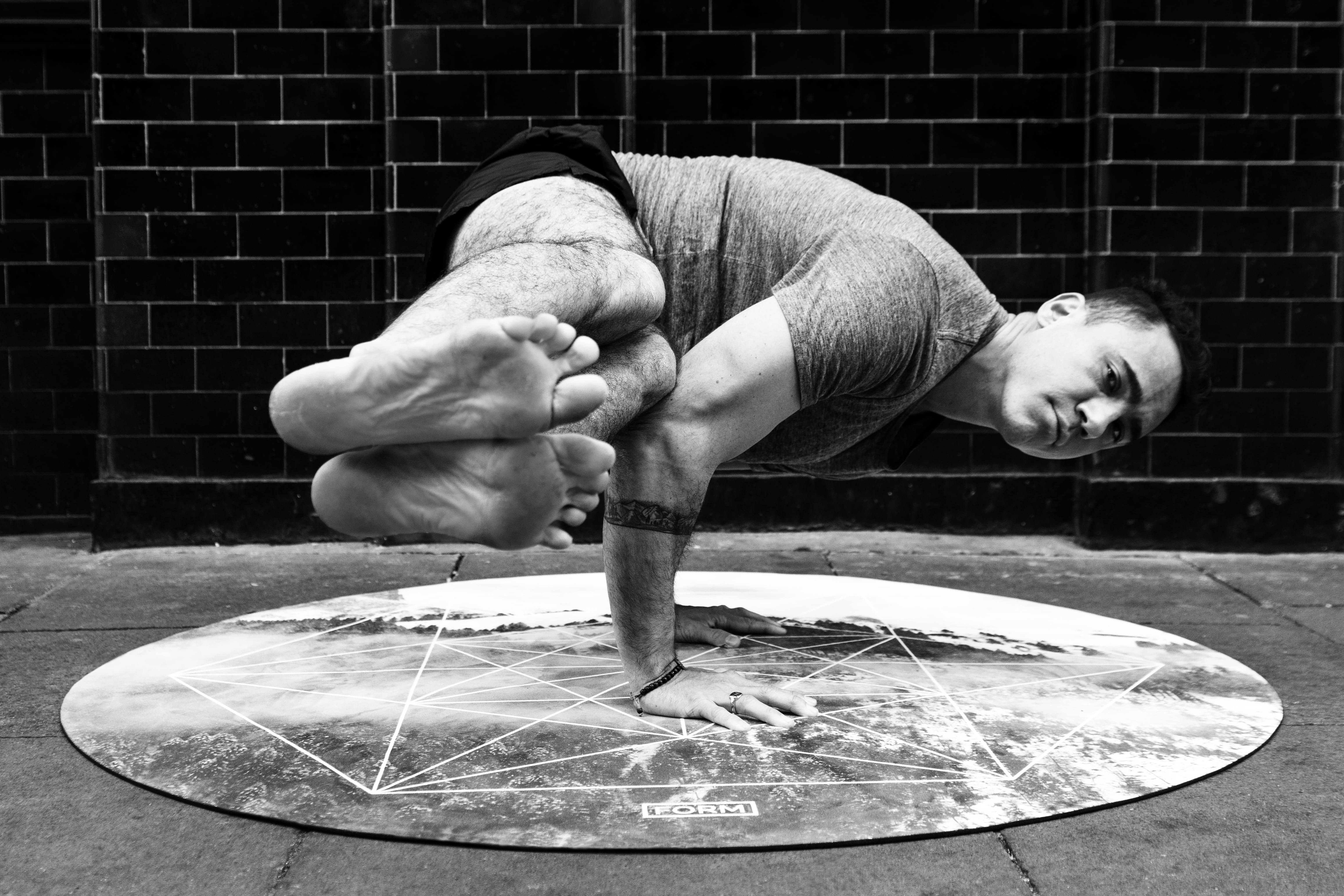 yogi, black white, yoga mat, sport, dream, leisure activity, cool, plate, health, workout, circle, street art, side view, 5K, work, day, one person, wellbeing, HD Wallpaper