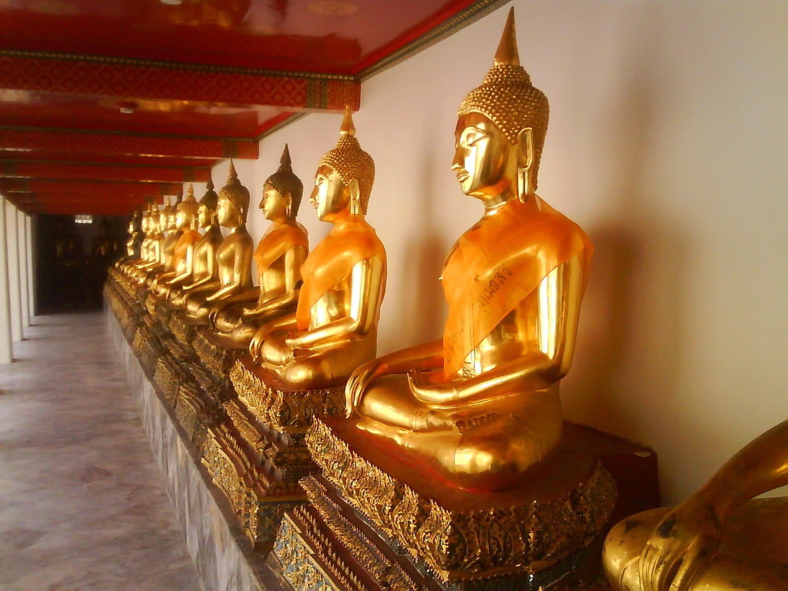 statue, sitting, sculpture, building, built structure, ornate, travel destinations, spirituality, male likeness, art and craft, idol, buddhas, religion, HD Wallpaper