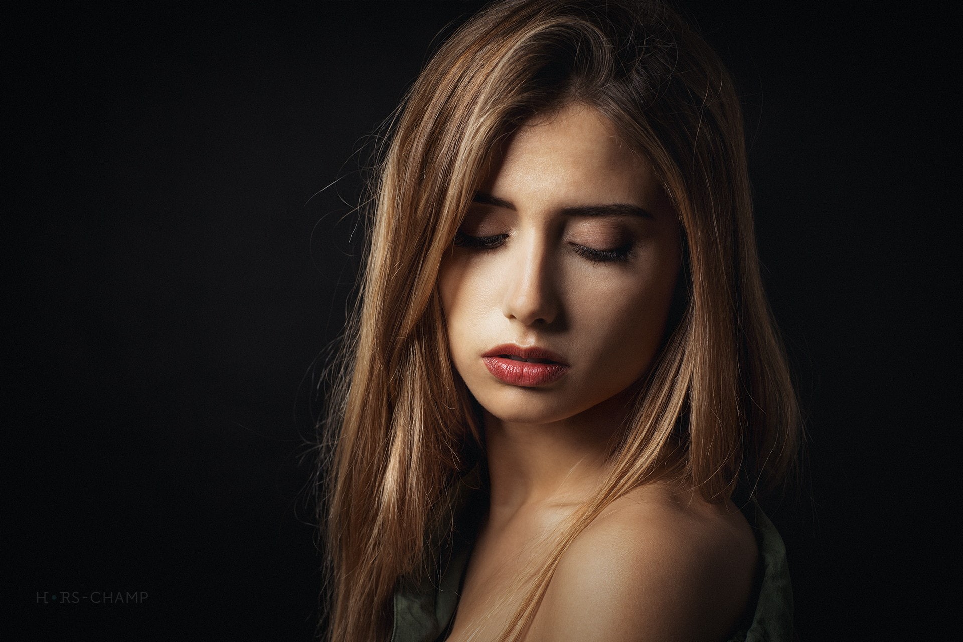 women, model, open mouth, blonde, portrait, closed eyes, Pascal Magat, straight hair, 1080P, black background, bare shoulders, HD Wallpaper