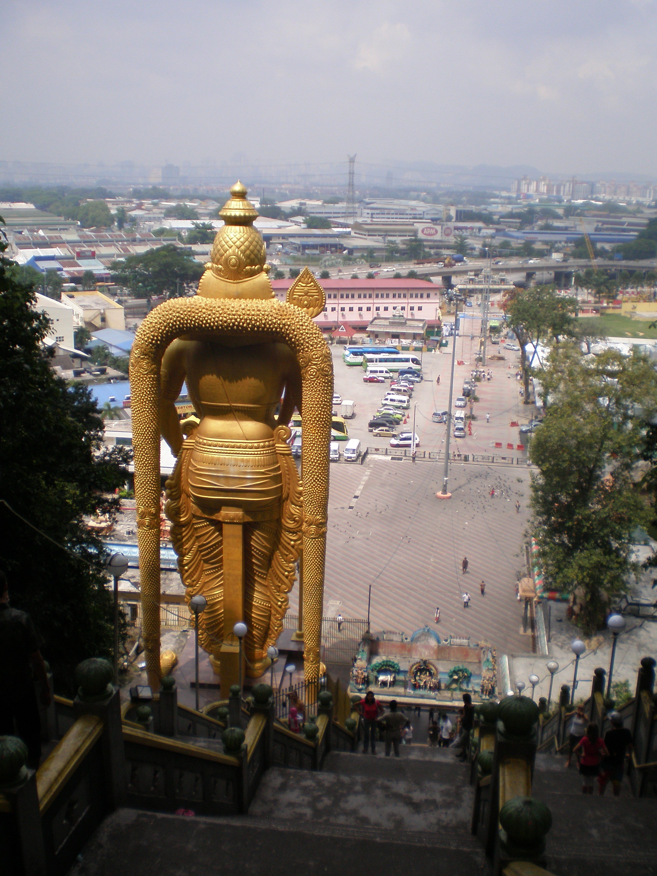 built structure, place of worship, cityscape, malaysia, building, incidental people, travel, sky, statue, belief, gold colored, spirituality, tourism, 2K, Phone HD Wallpaper