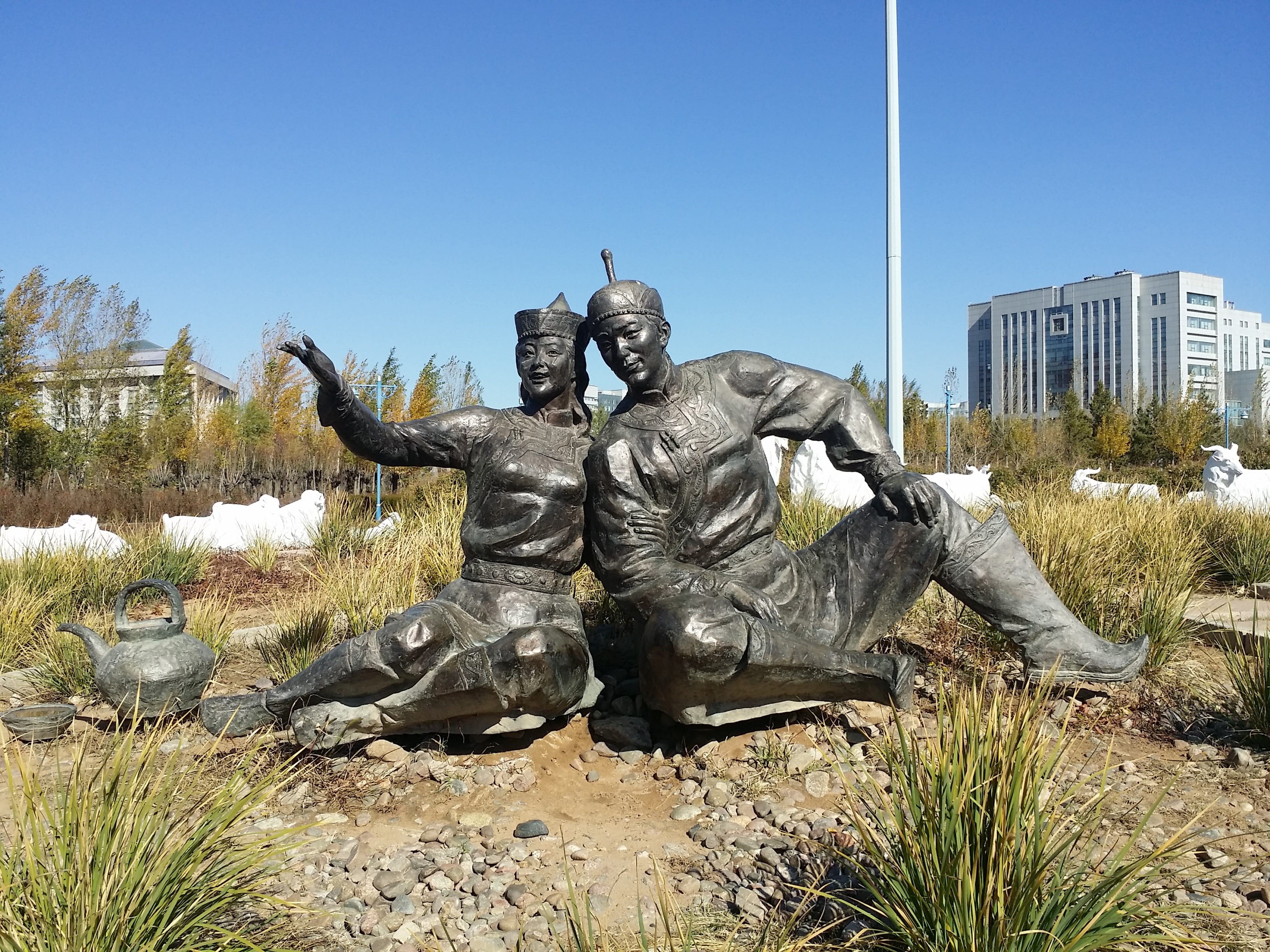 jingkiseukan, travel destinations, 2K, sculpture, plant, mongolia, water, clear sky, representation, statue, day, male likeness, architecture, inner, city, HD Wallpaper