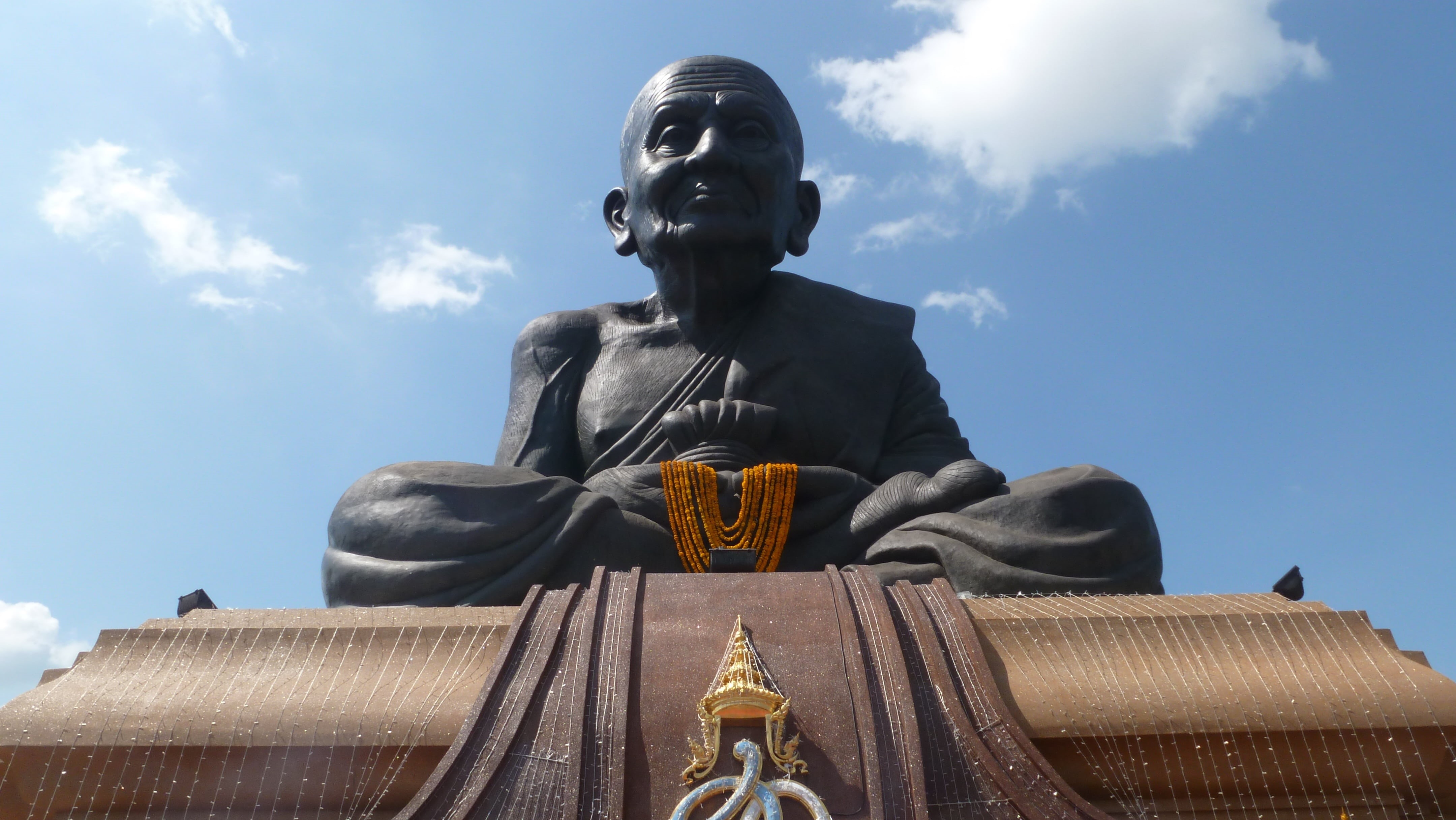 sky, male likeness, peace of mind, buddha, craft, no people, human representation, asia, religion, travel destinations, luang po tuad, history, day, sitting, HD Wallpaper