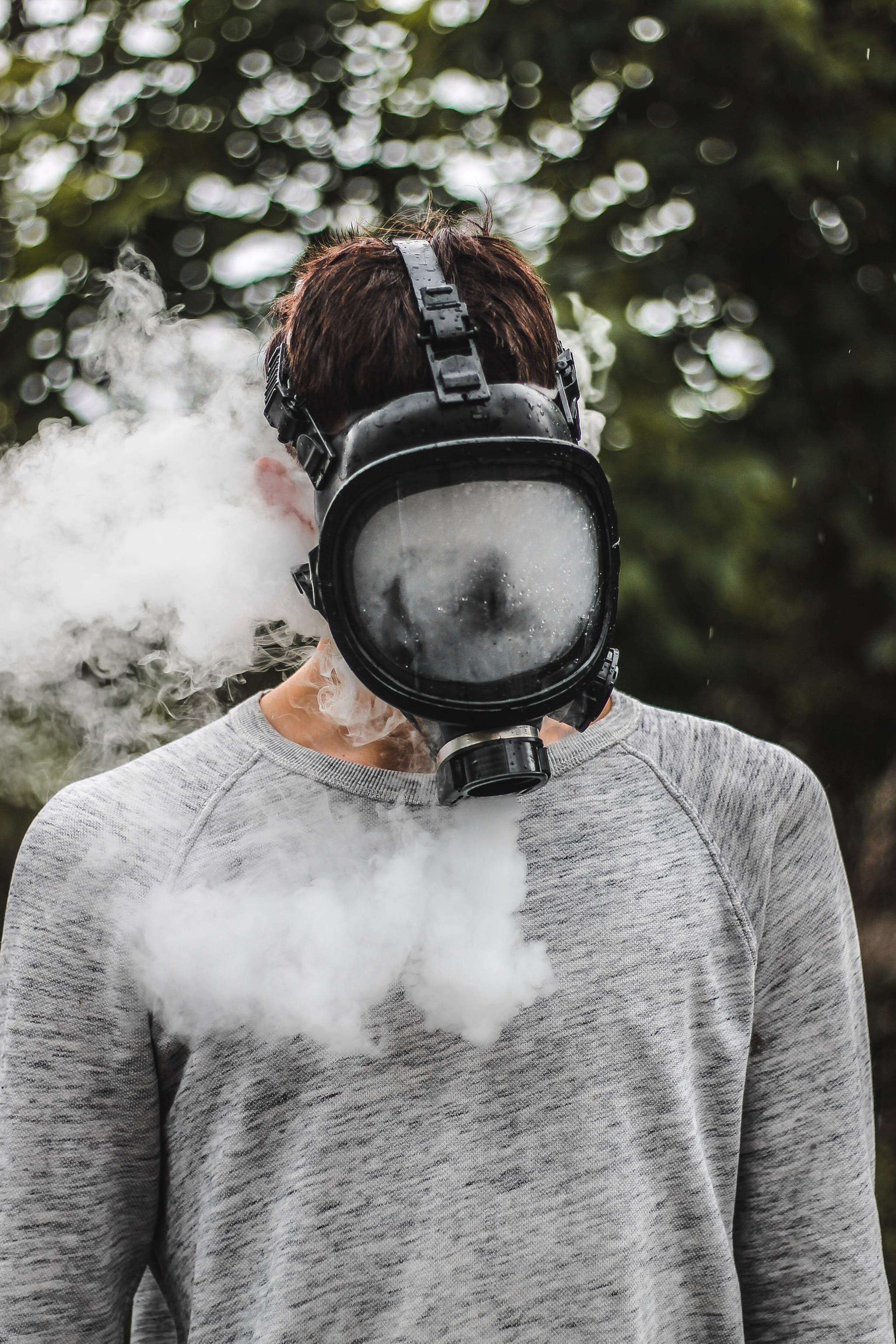 smoke, people, outdoors, woodland, winter, vdkphoto, pavelanoshinphoto, equipment, water, one Person, grass, bokeh, gas Mask, protective Mask - Workwear, Phone HD Wallpaper