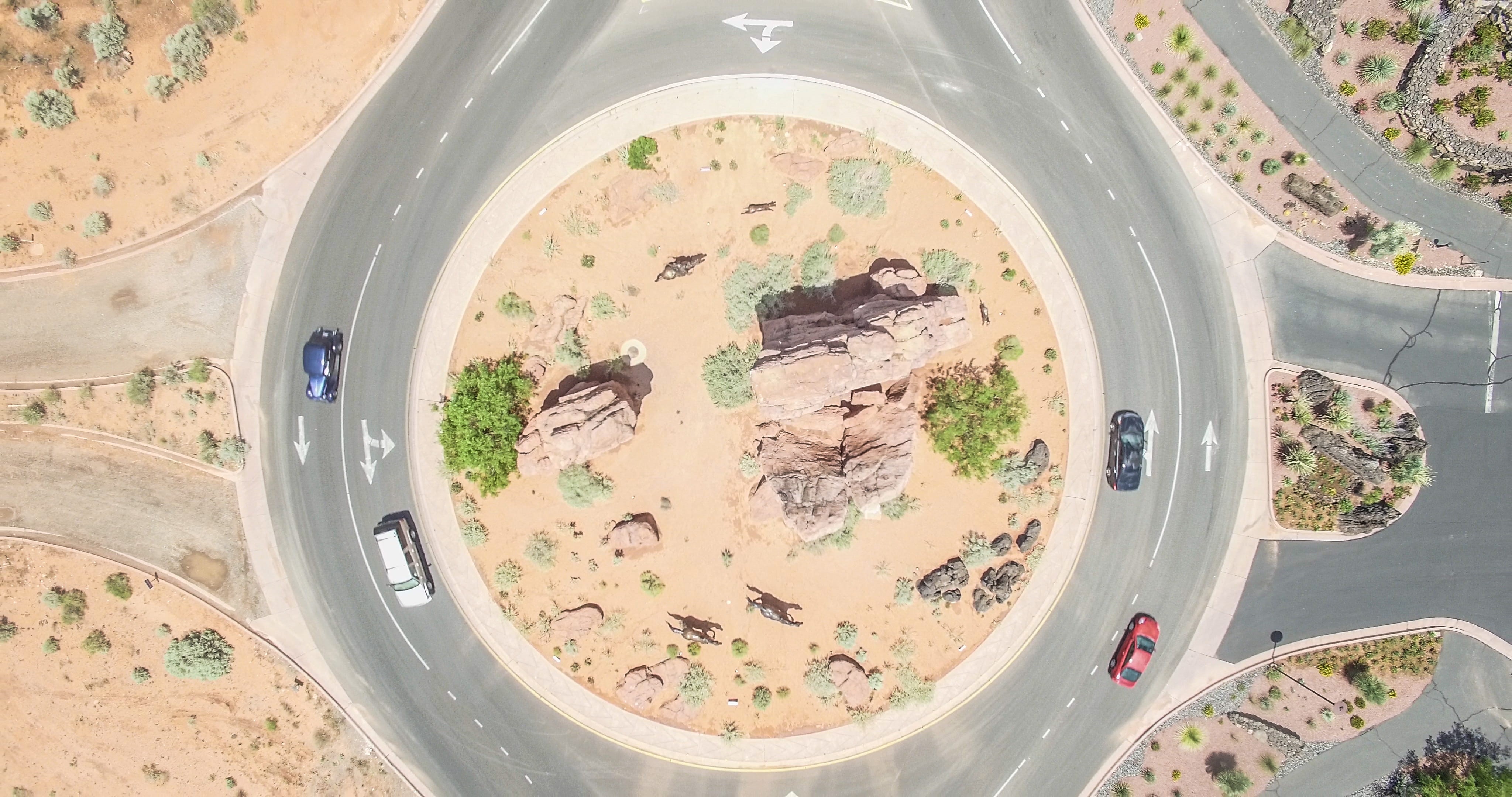 cars, circle, land, nature, food, plant, directly above, daytime, aerial view, aerial, no people, table, transportation, soup, plate, high angle view, geometric shape, HD Wallpaper
