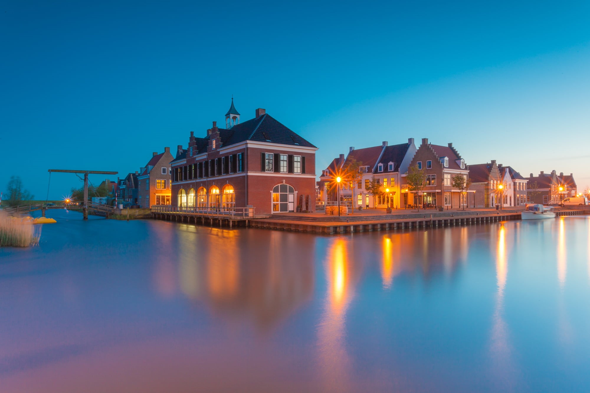 Friesland, famous Place, Water, lighted, brown, house, reflection, Nacht, Nederland, 1080P, dusk, river, Blue  Hour, white, night, illuminated, canal, HD Wallpaper