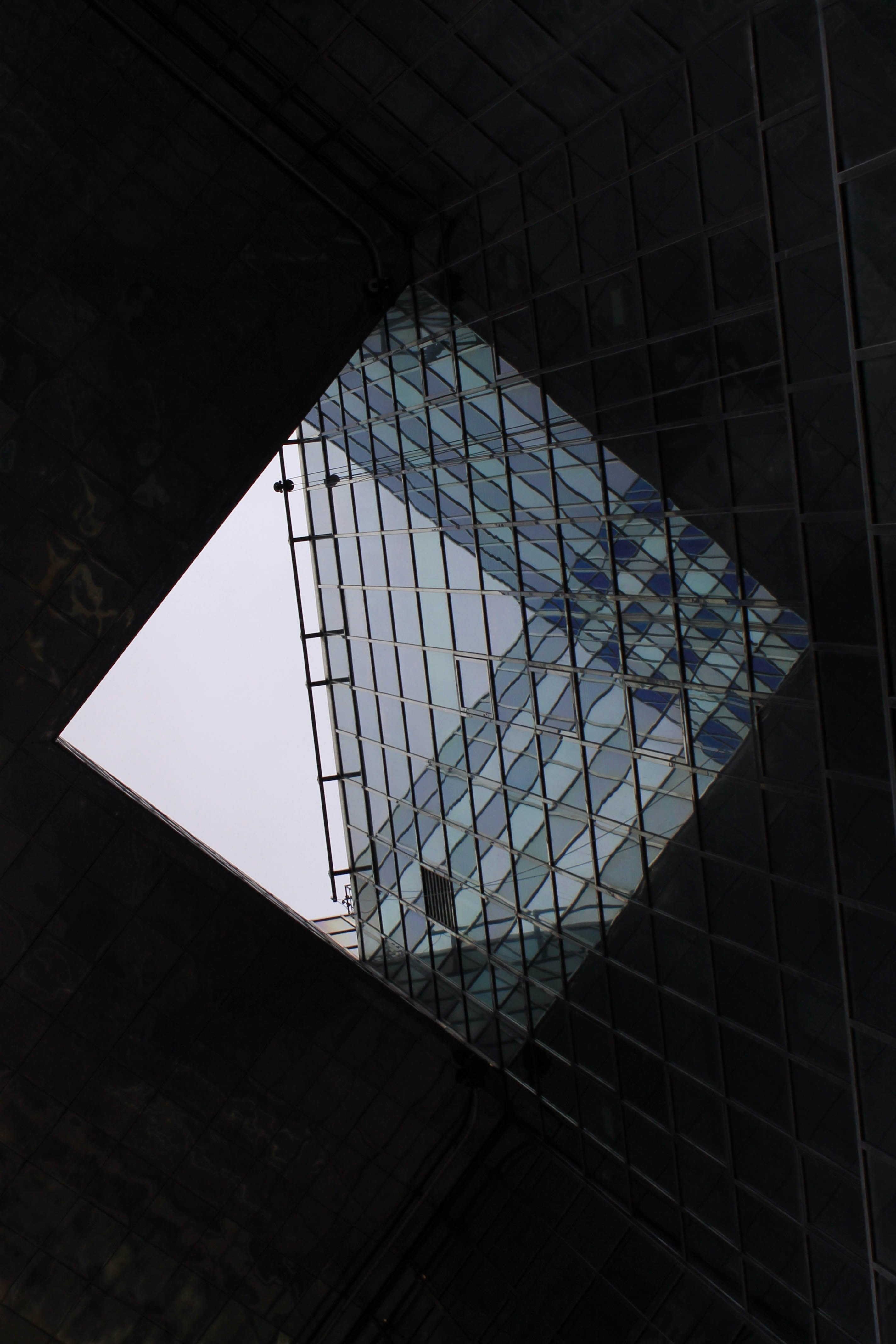 glass, directly below, white, skyscraper, look up, tower, architecture, skylight, window, building, prison, convention center, cities, sphere, urbain, day, Phone HD Wallpaper