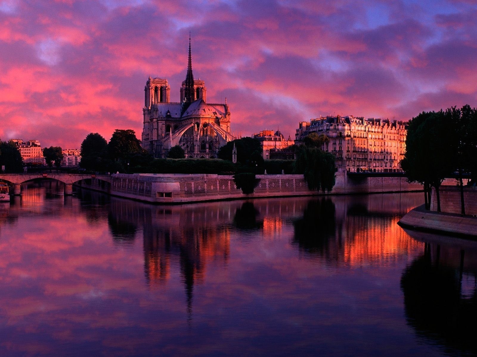 no people, sunset, sky, outdoors, waterfront, nautical vessel, illuminated, reflection, 720P, city, lake, cloud - sky, mode of transportation, dusk, Paris, HD Wallpaper