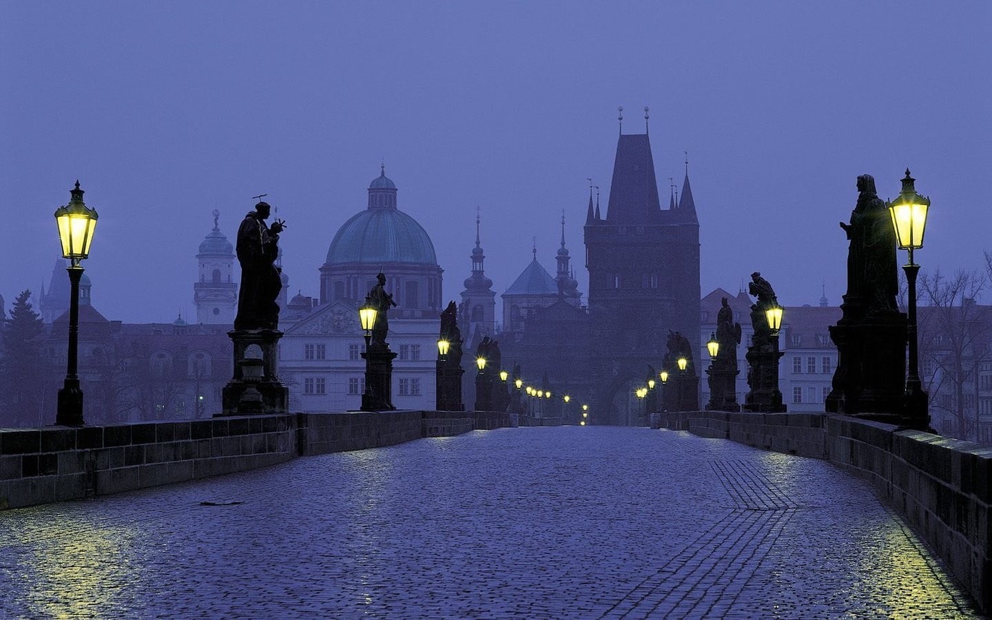 architecture, street light, bridge, illuminated, purple, spirituality, building, Czech Republic, sky, lighting equipment, place of worship, city, travel destinations, HD Wallpaper