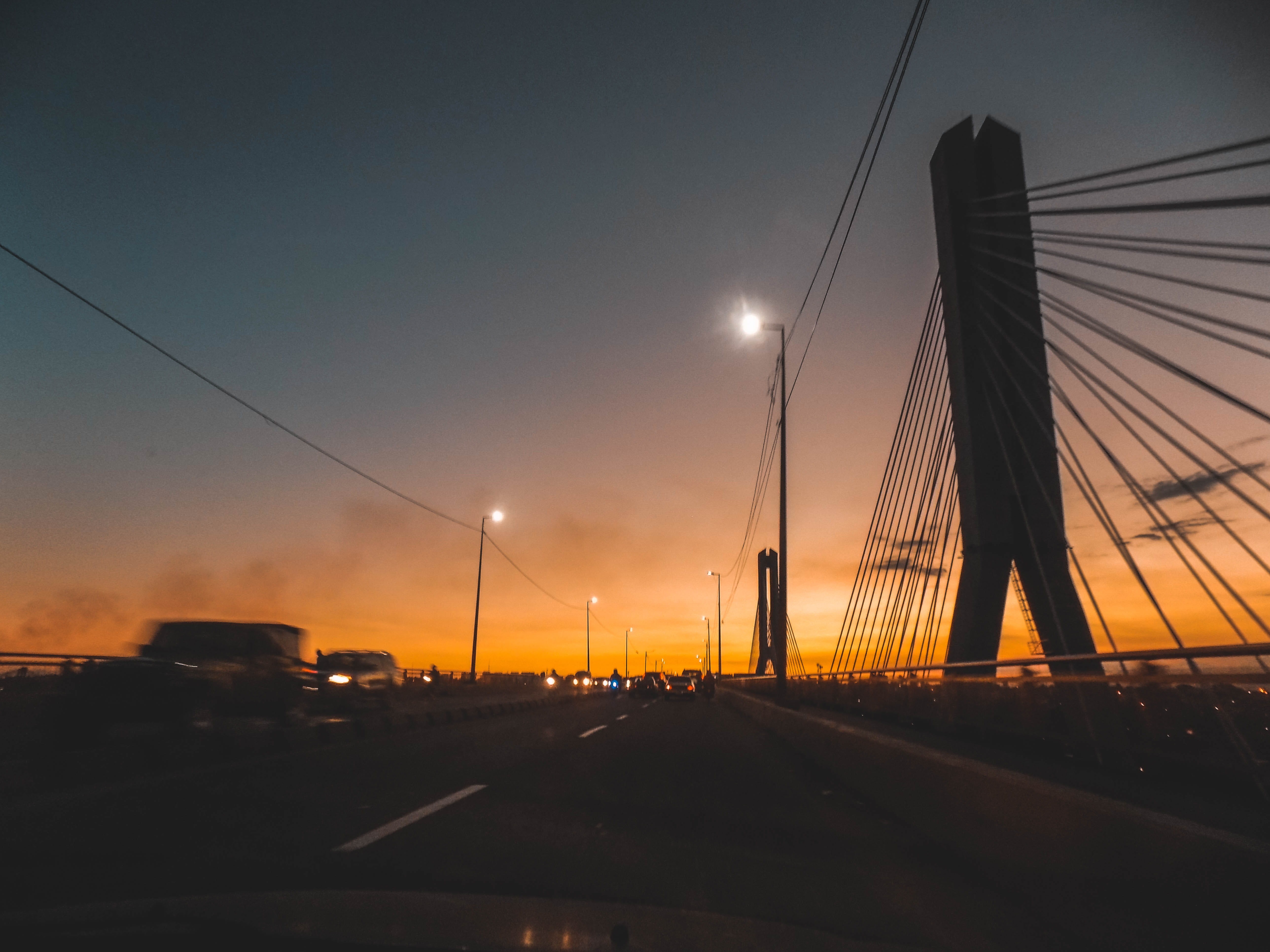 motor vehicle, orange color, fondo de pantalla, car, mode of transportation, electricity, outdoors, sunset, apuesta de sol, bridge, anochecer, bridge - man made structure, HD Wallpaper