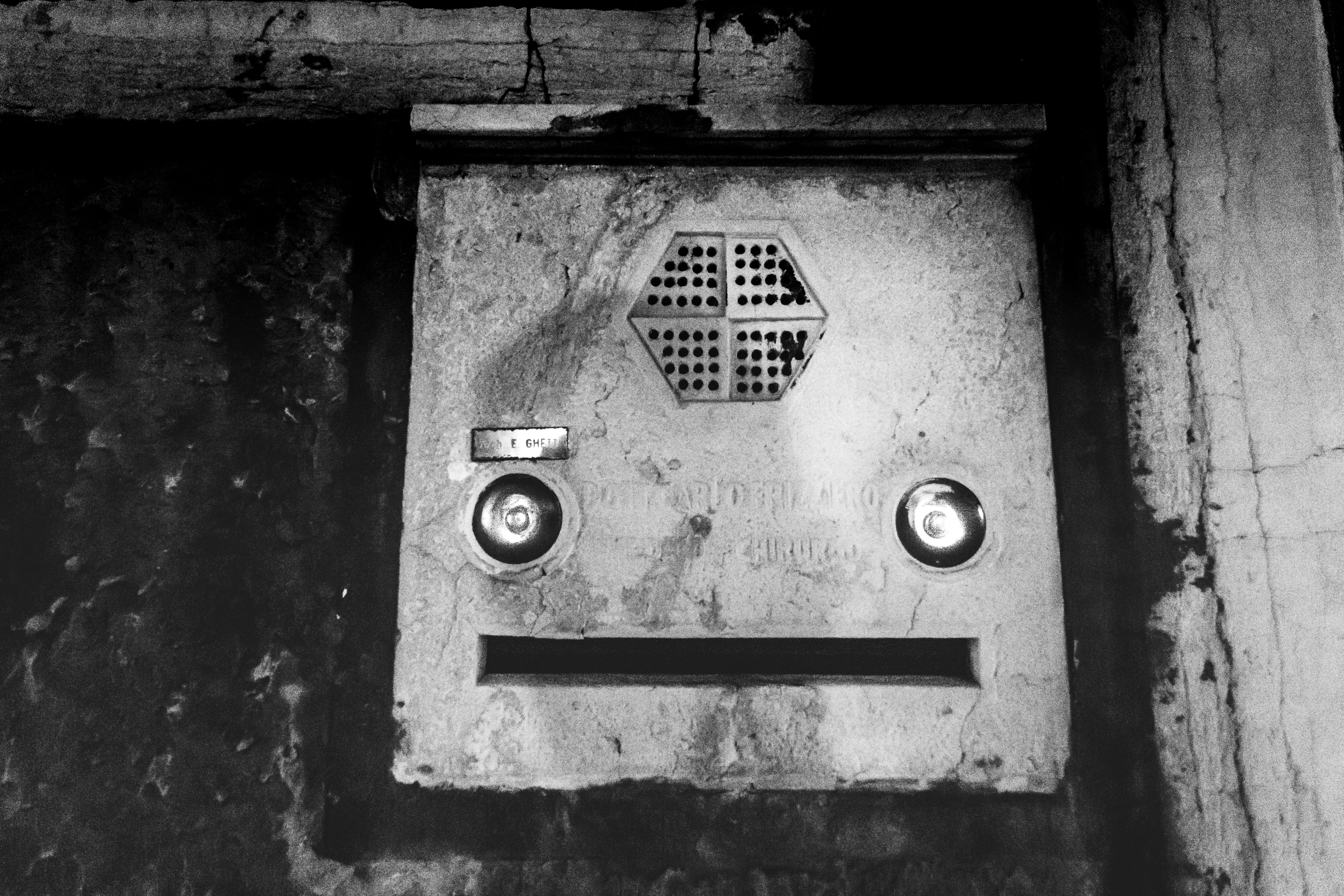 door bell, day, metal, built structure, black and white, outdoors, no people, communication, close-up, textured, 5K, building exterior, what are your looking at?, HD Wallpaper
