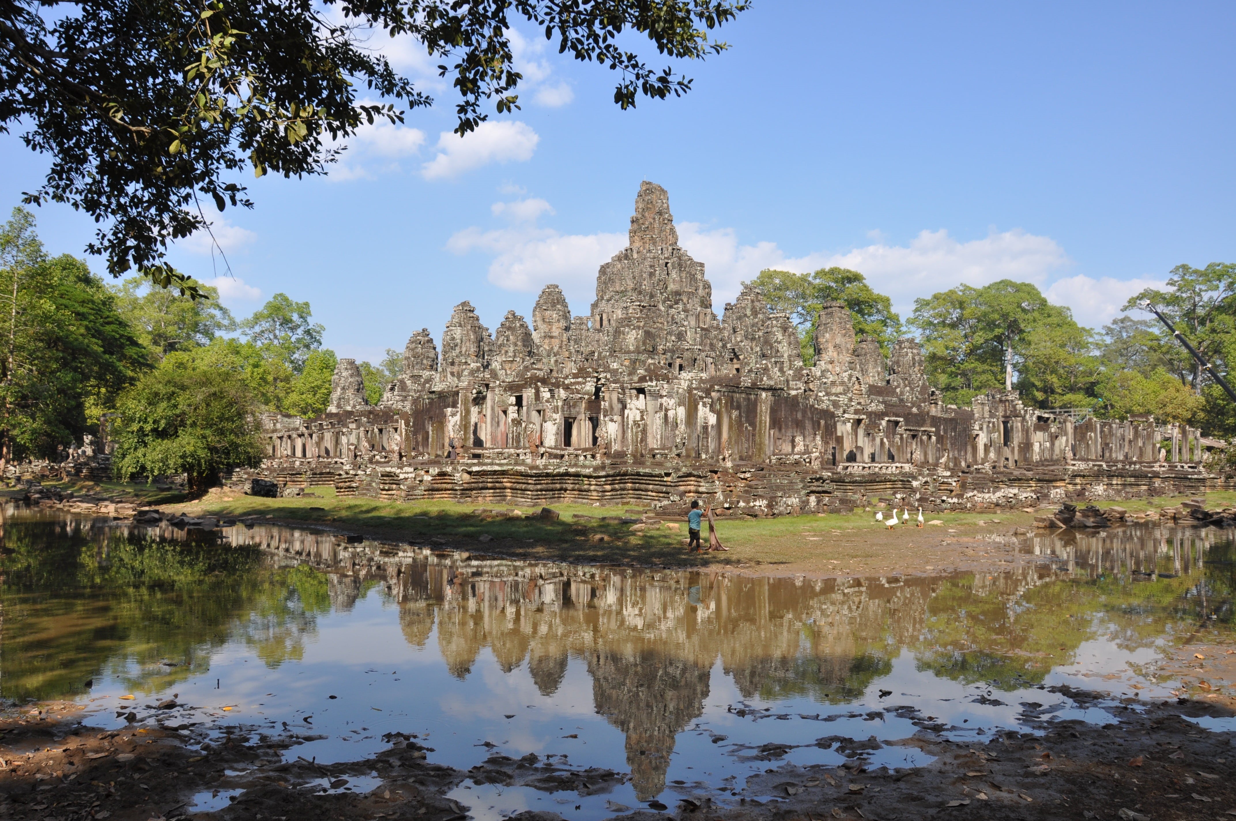 travel destinations, place of worship, spirituality, ancient, 4K, belief, travel, built structure, angkor thom, outdoors, ancient civilization, the past, HD Wallpaper