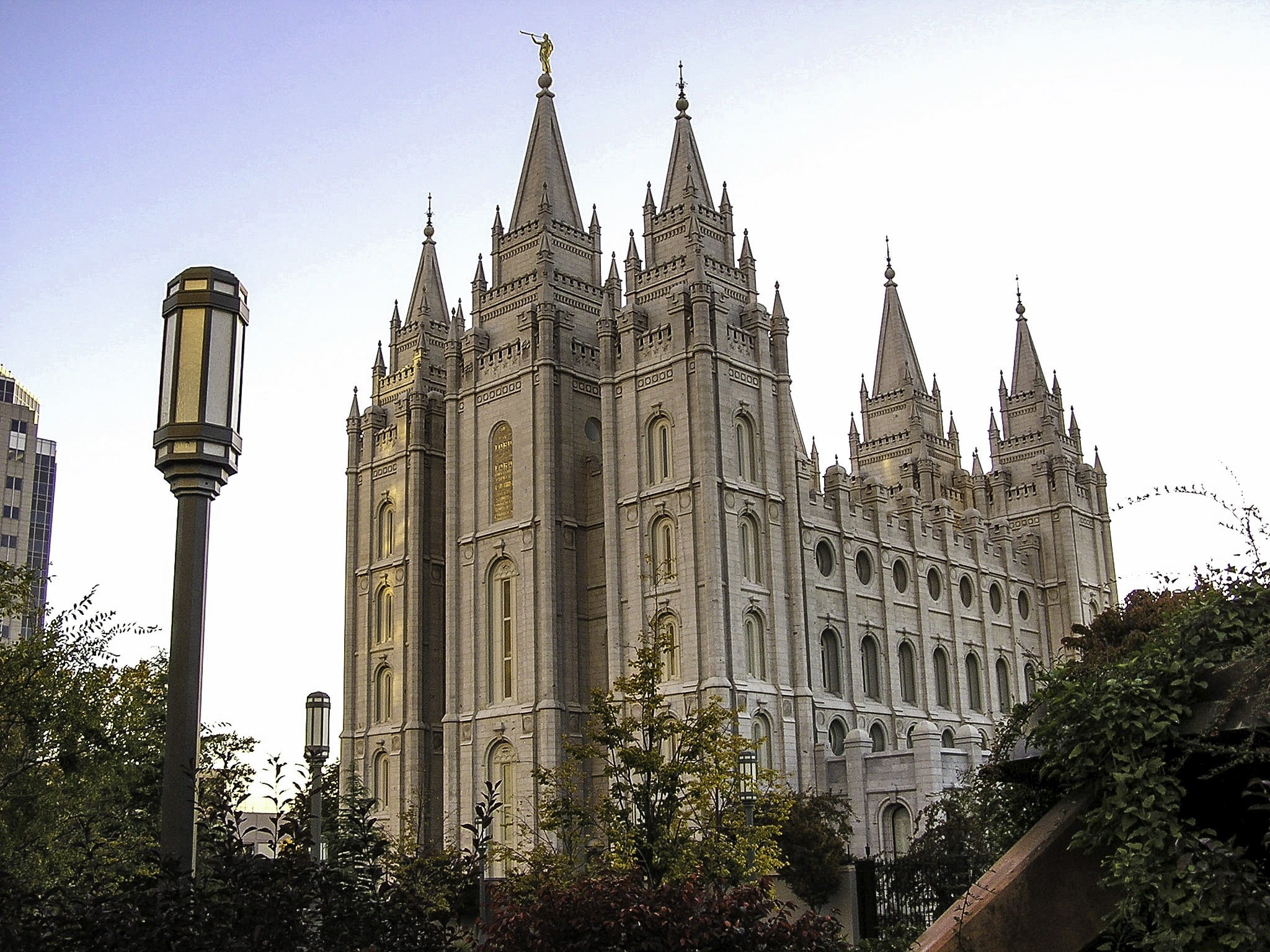 United States, temple, spire, built Structure, low angle view, building, clear sky, history, no people, Salt Lake City Temple, uK, sky, tower, travel, salt lake city, HD Wallpaper