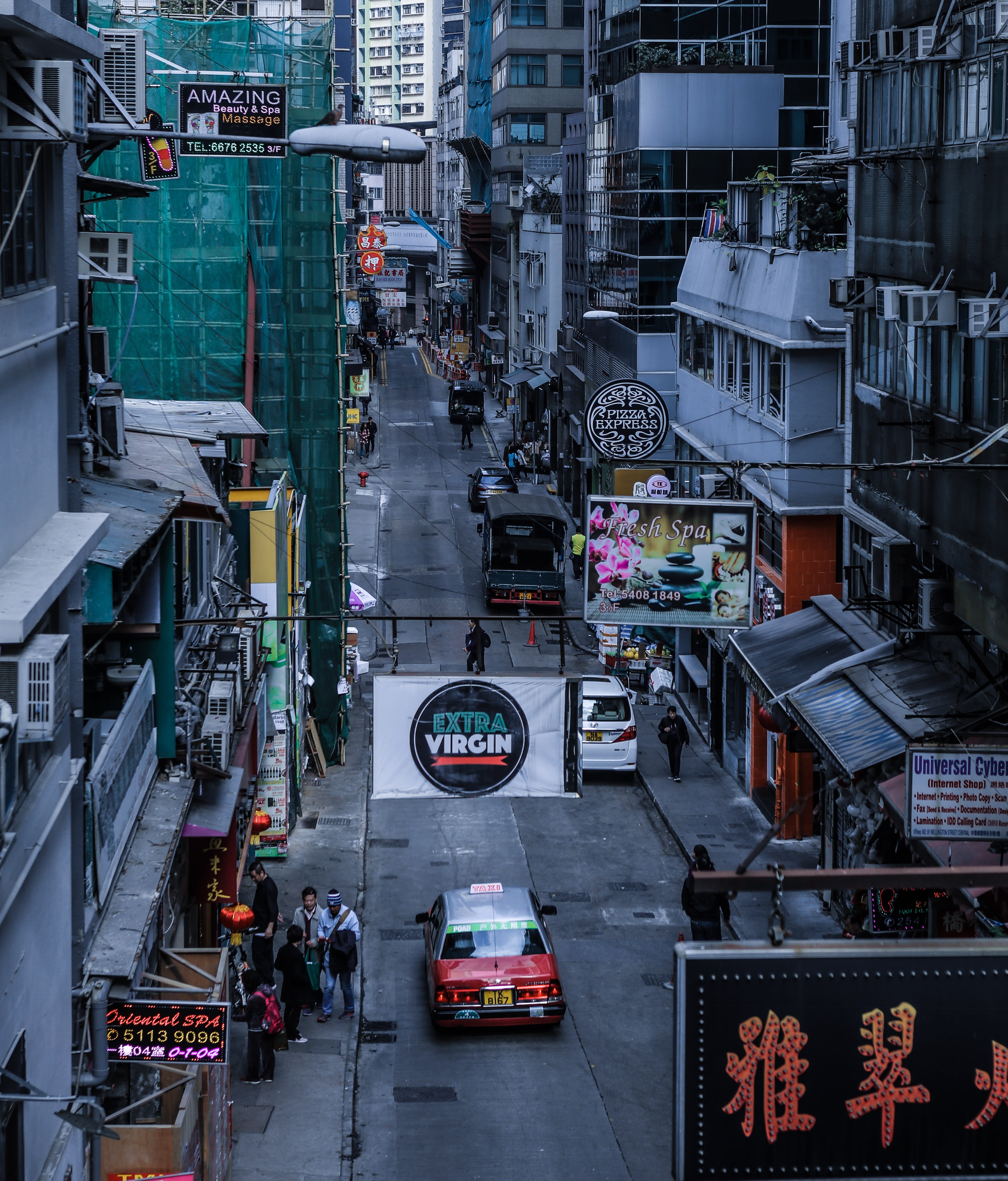 day, human, motor vehicle, china, person, city street, metropolis, communication, building, building exterior, town, mode of transportation, pedestrian, Phone HD Wallpaper