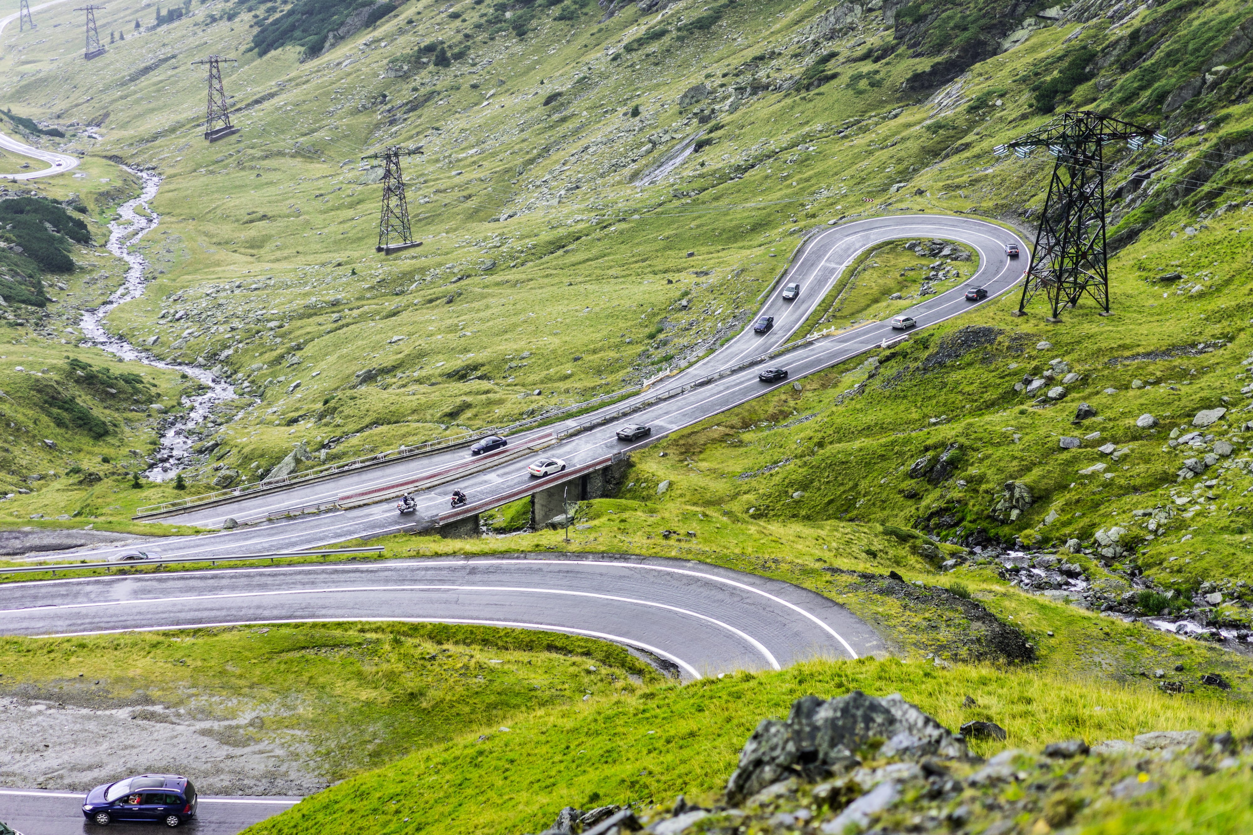 Romania, non-urban scene, green color, motor vehicle, scenics, tranquility, curve, outdoors, Transfagarasan, mode of transportation, s-shape, high angle view, HD Wallpaper