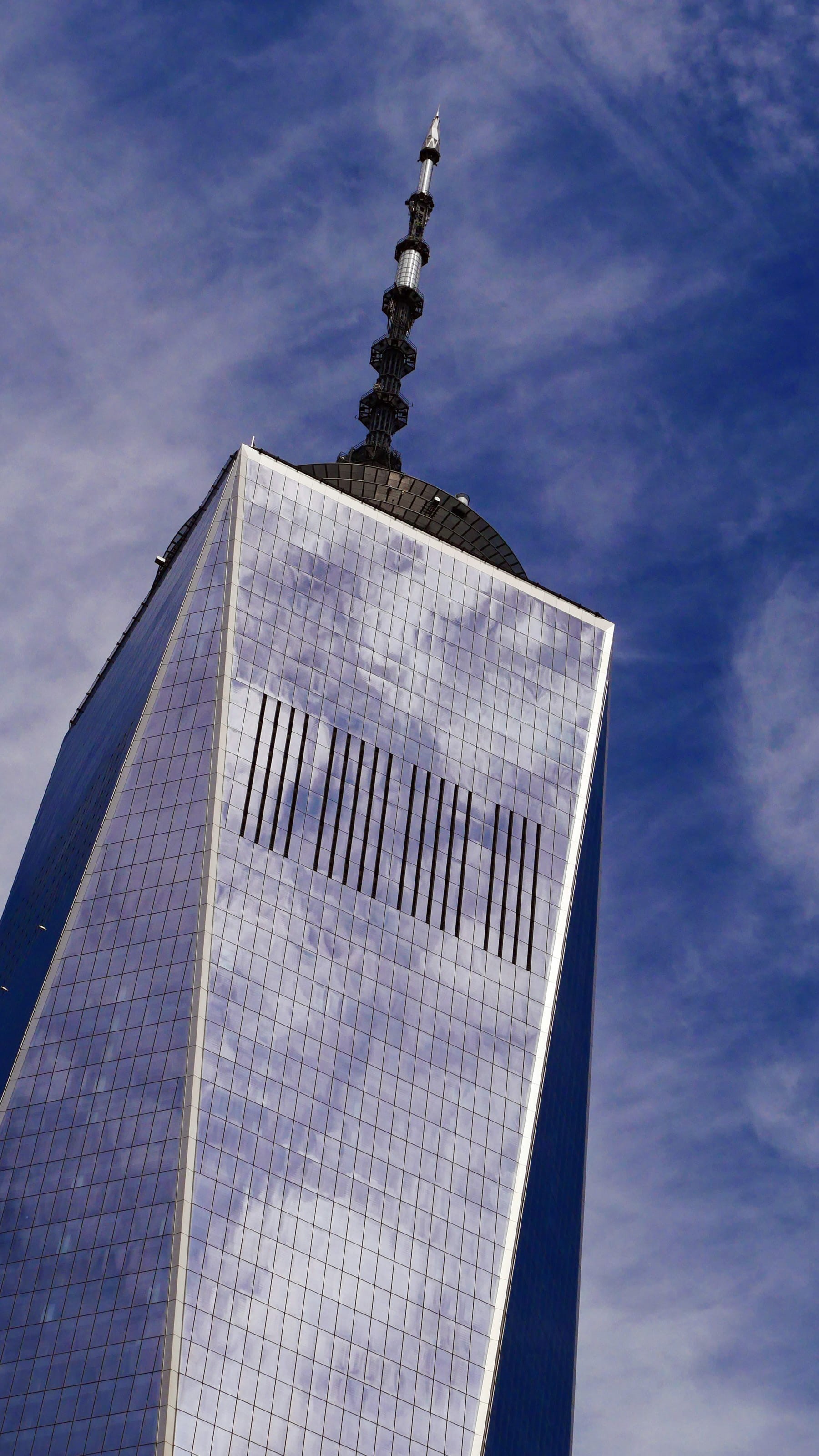 outdoors, one twc, building exterior, the dom tower, glass building, one trade center, one, the world trade center, called, one world trade center, dom tower, Phone HD Wallpaper