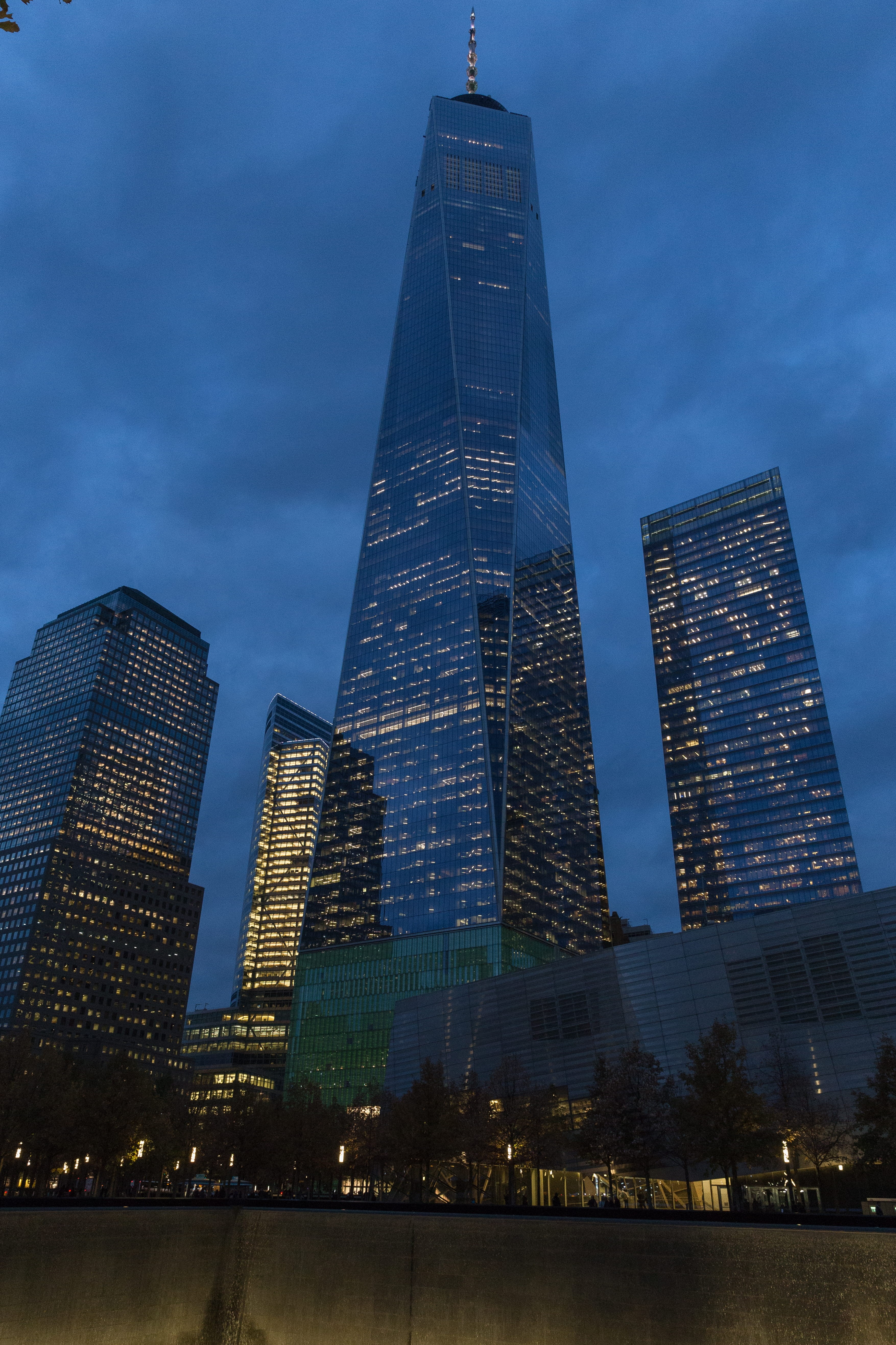 office, architecture, spire, building, nature, building exterior, city, low angle view, travel destinations, wtc, tower, dusk, world trade center, office building exterior, Phone HD Wallpaper