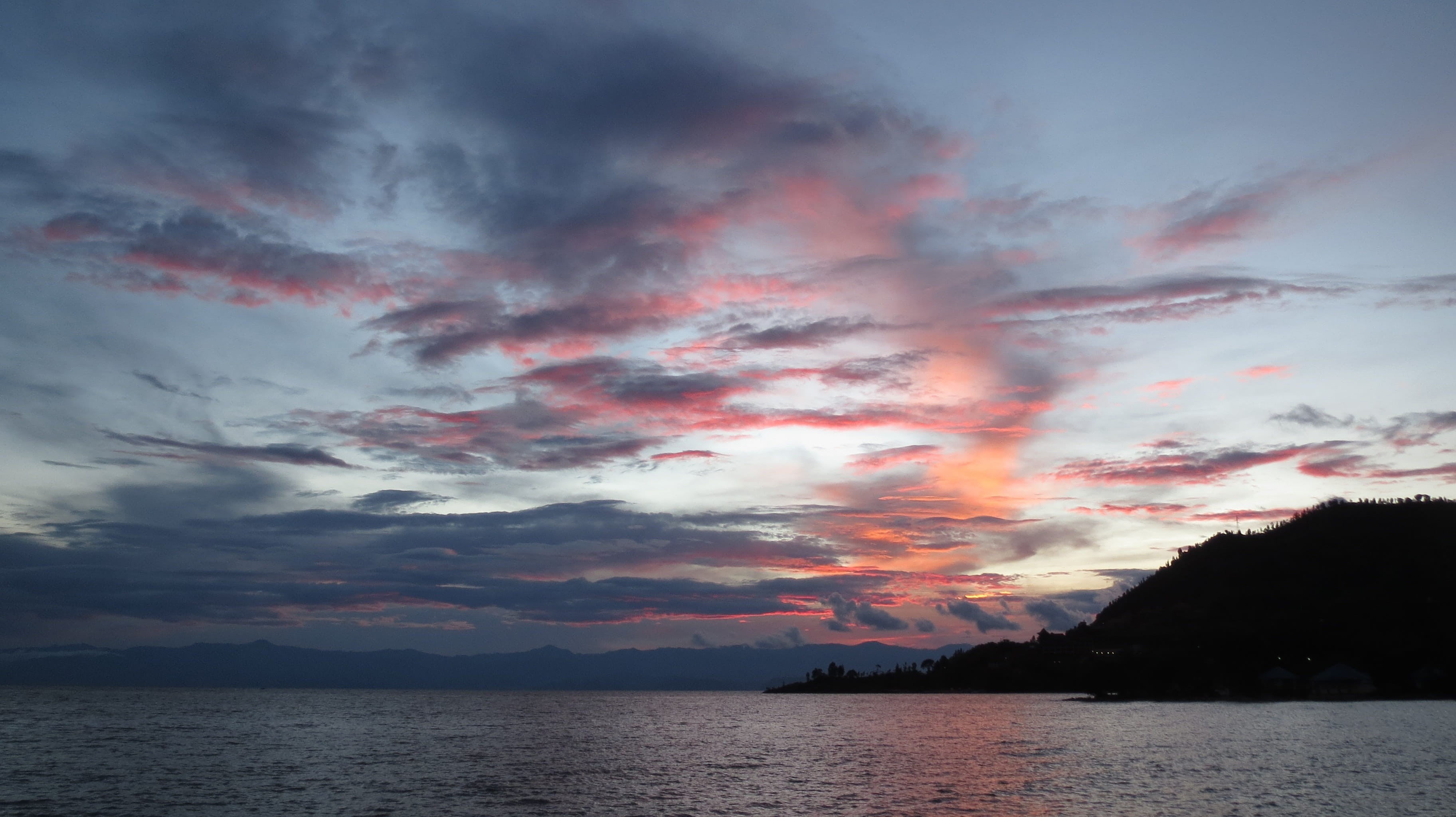 no people, rwanda, sea, kivu, silhouette, nature, beauty in nature, clouds, waterfront, sunset, ominous, scenics - nature, dusk, tranquility, water, sky, HD Wallpaper
