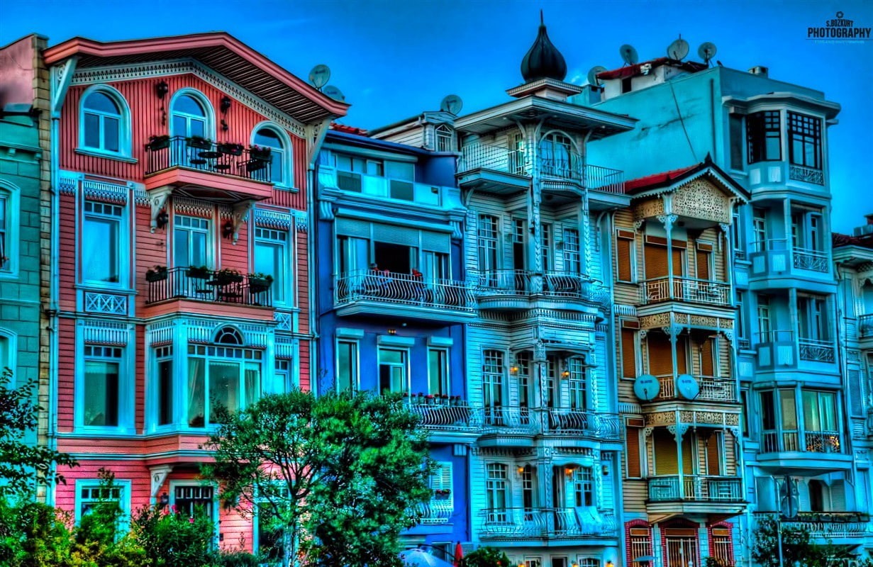 apartment, building, architecture, city, residential district, sky, tree, no people, travel destinations, clear sky, the past, outdoors, low angle view, HD Wallpaper