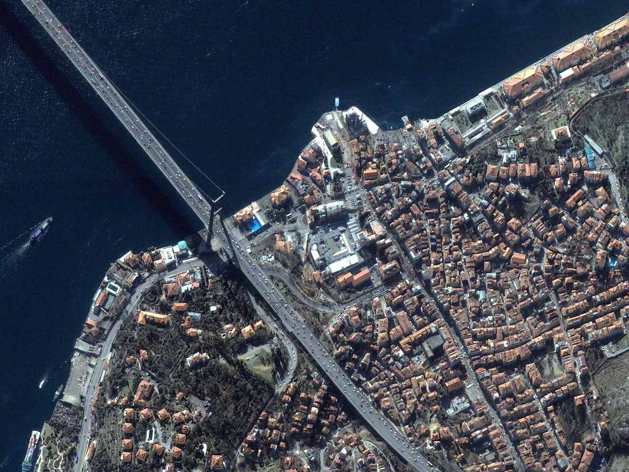residential district, 720P, office building exterior, Istanbul, skyscraper, architecture, built structure, day, aerial view, low, near, transportation, HD Wallpaper