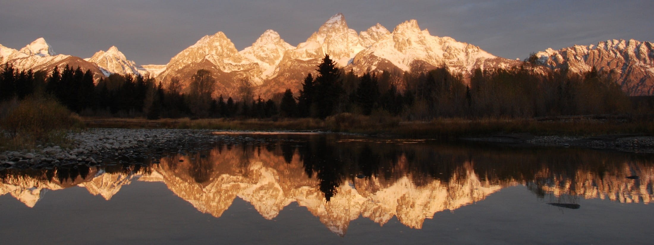 reflection lake, outdoors, mountain, symmetry, pine tree, reflection, extreme Terrain, no people, travel, canada, grand teton national park, wyoming, coniferous tree, HD Wallpaper