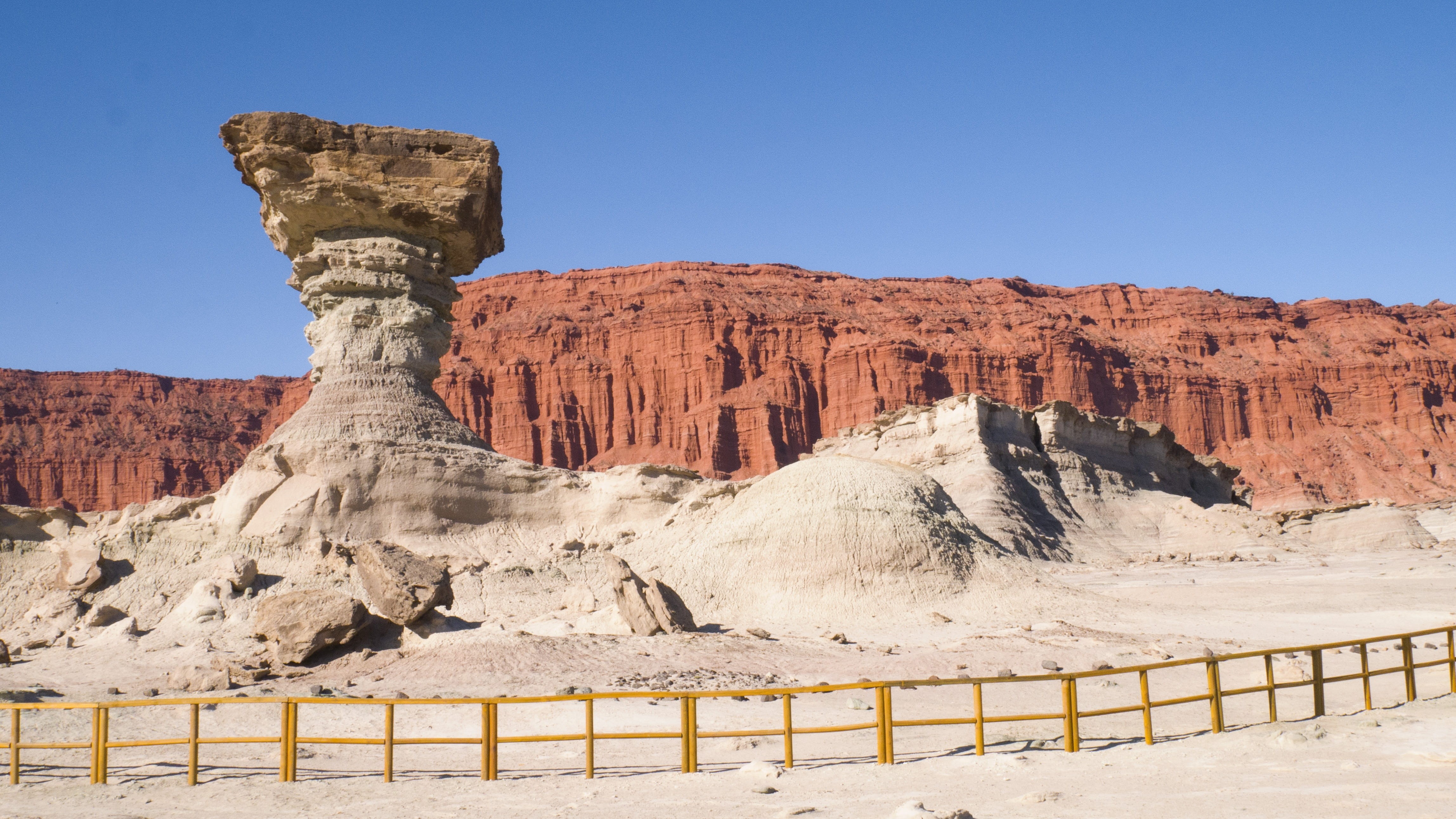formation, arid climate, travel destinations, argentina, nature, sandstone, https www, 4K, rock formation, no people, recuerdoviajero, non-urban scene, HD Wallpaper