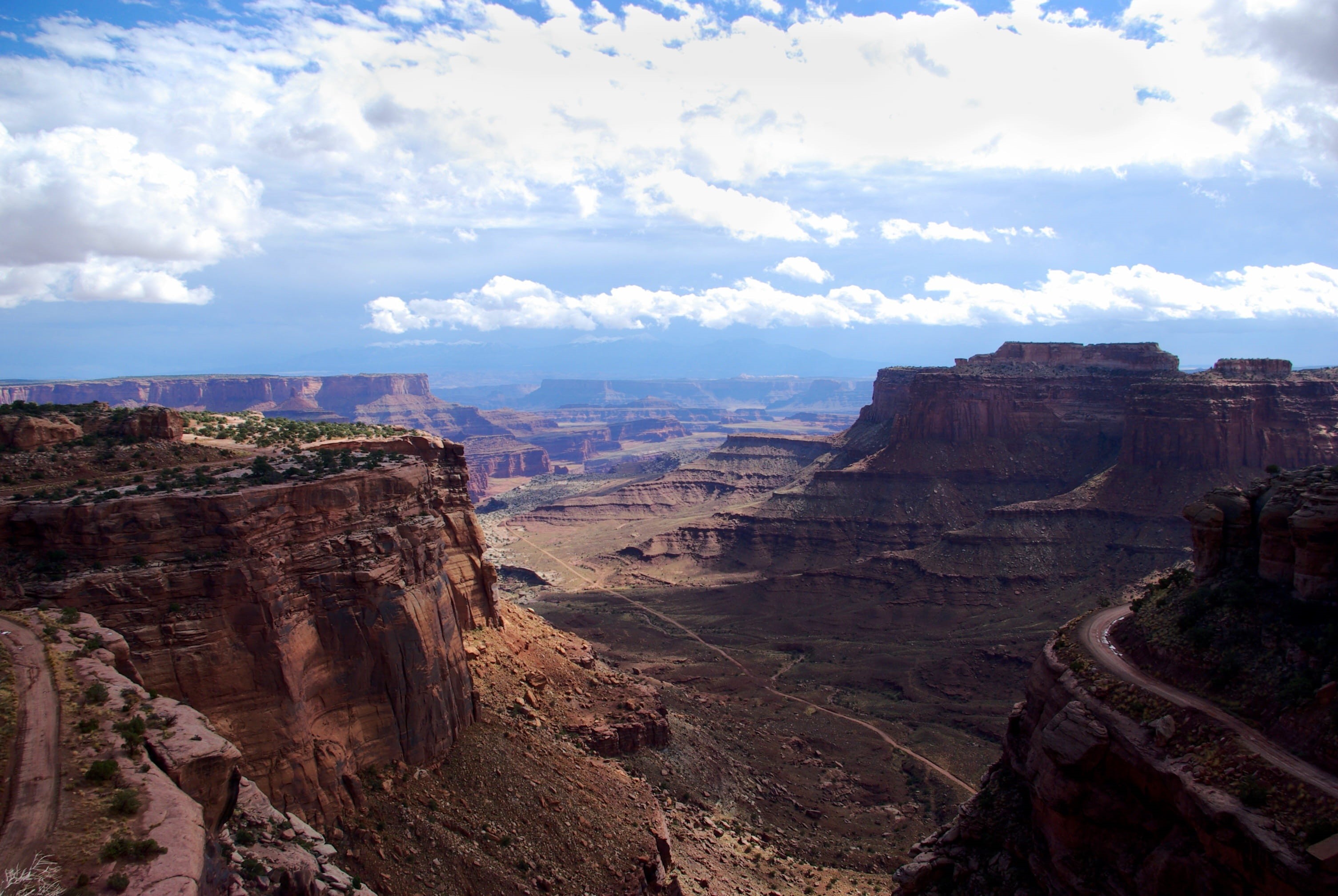landscape, vista, eroded, arid climate, scenics - nature, formation, 2K, natural, park, physical geography, rocks, tranquil scene, trail, tranquility, HD Wallpaper