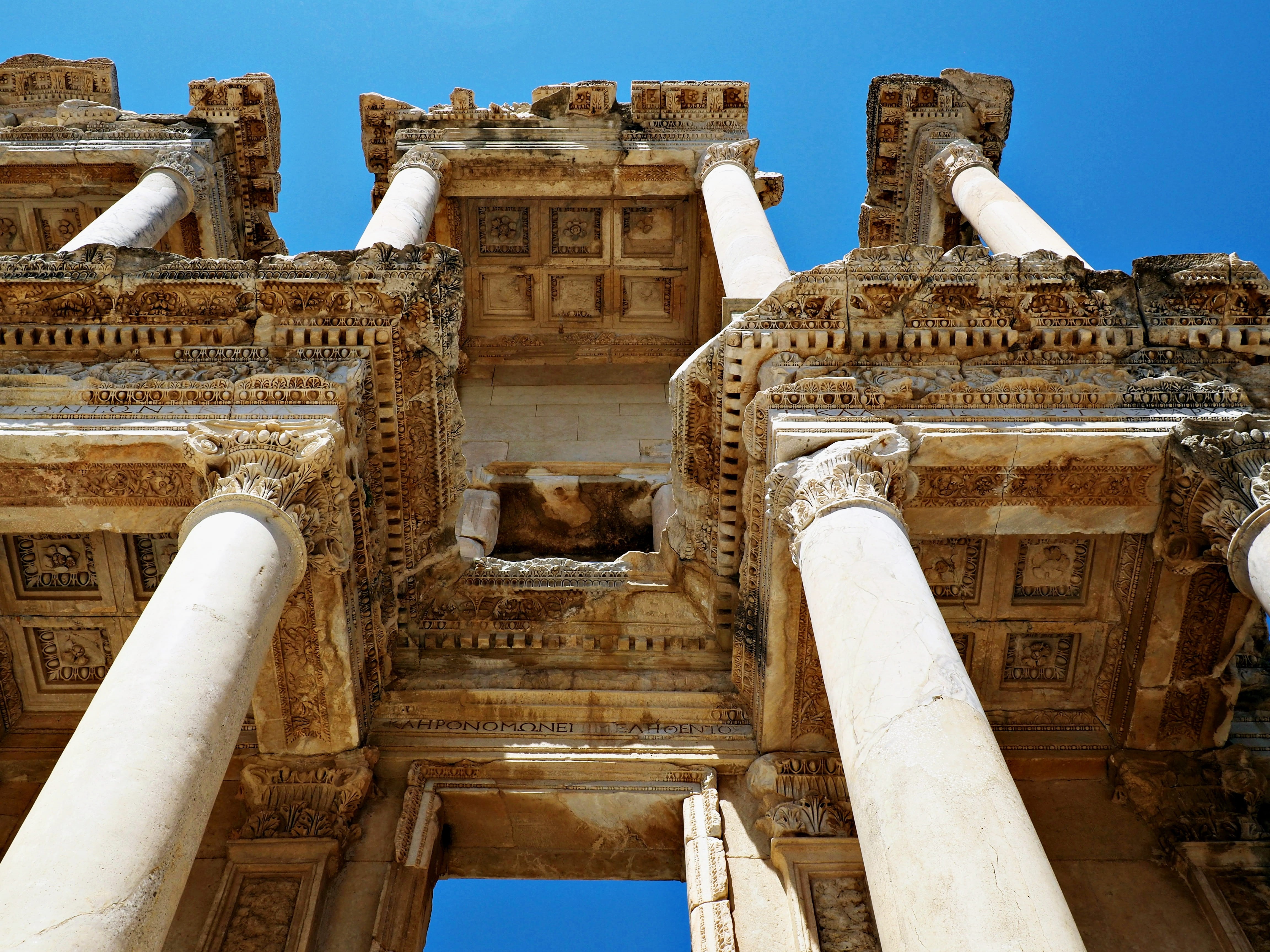 built structure, old, building, ruined, travel destinations, day, place of worship, travel, ancient civilization, architectural column, belief, old ruin, HD Wallpaper