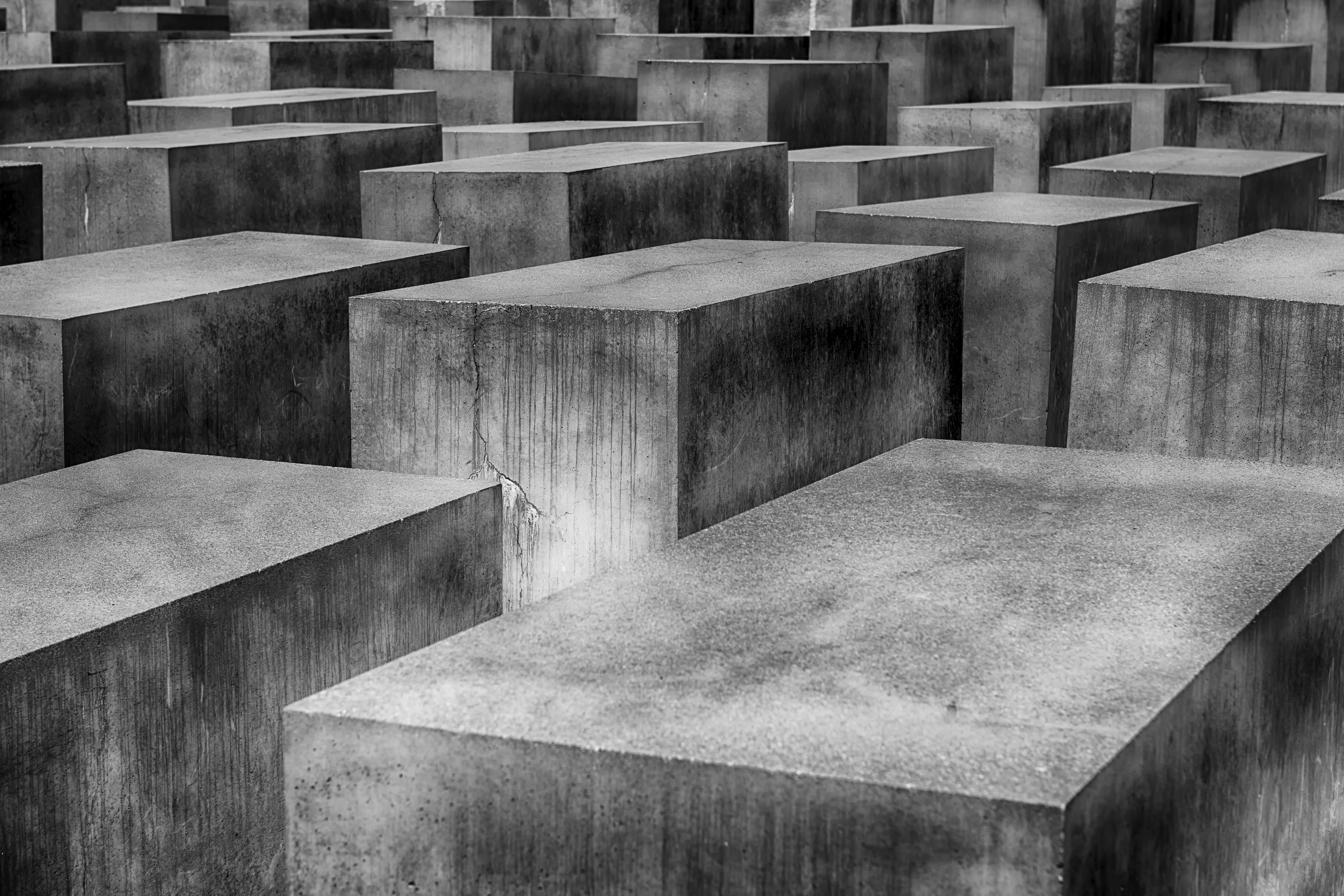 memorial, monument, history, holocaust, government district, concrete, steles, built structure, stelae, the past, city, war memorial, block, grayscale, HD Wallpaper