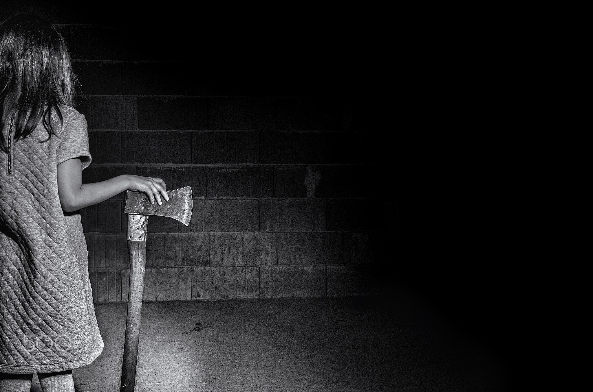 holding, hair, real people, architecture, 500px, females, dark, one person, copy space, wall - building feature, sitting, child, wall, depression - sadness, HD Wallpaper