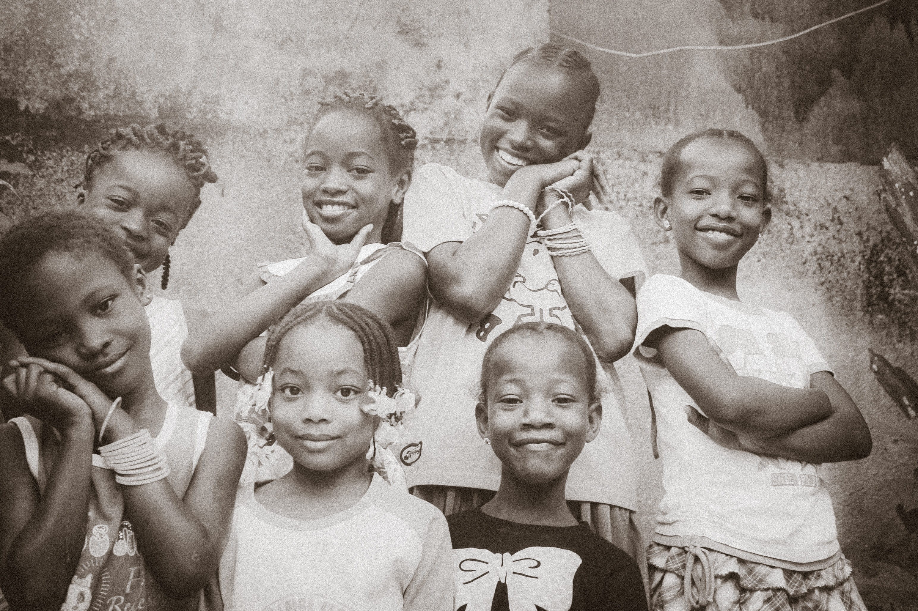 childrens games, happiness, grayscale, small child, nature, people, leisure activity, smile, seven, boy, childhood, africa, mom, field, males, mother, near, HD Wallpaper