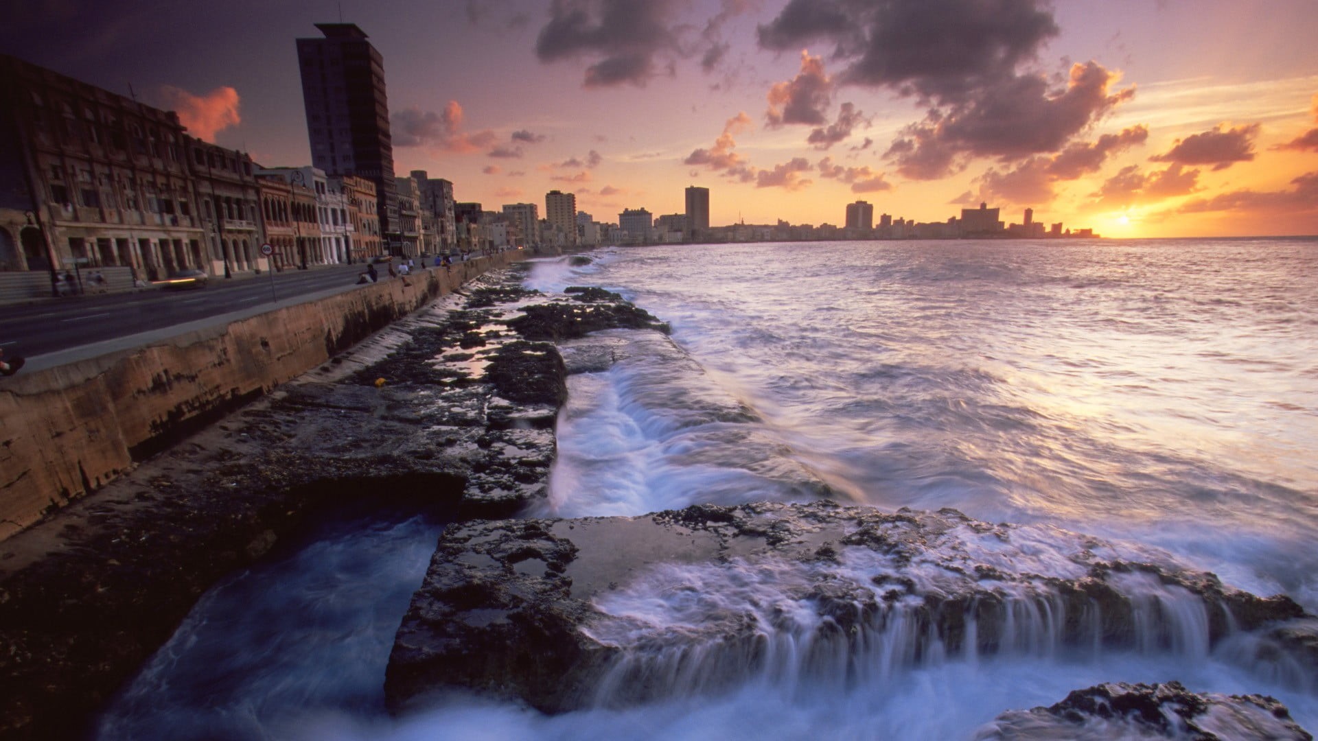 no people, 1080P, flowing water, built structure, near, skyscraper, body, building exterior, beige, orange color, nature, water, sky, office building exterior, HD Wallpaper