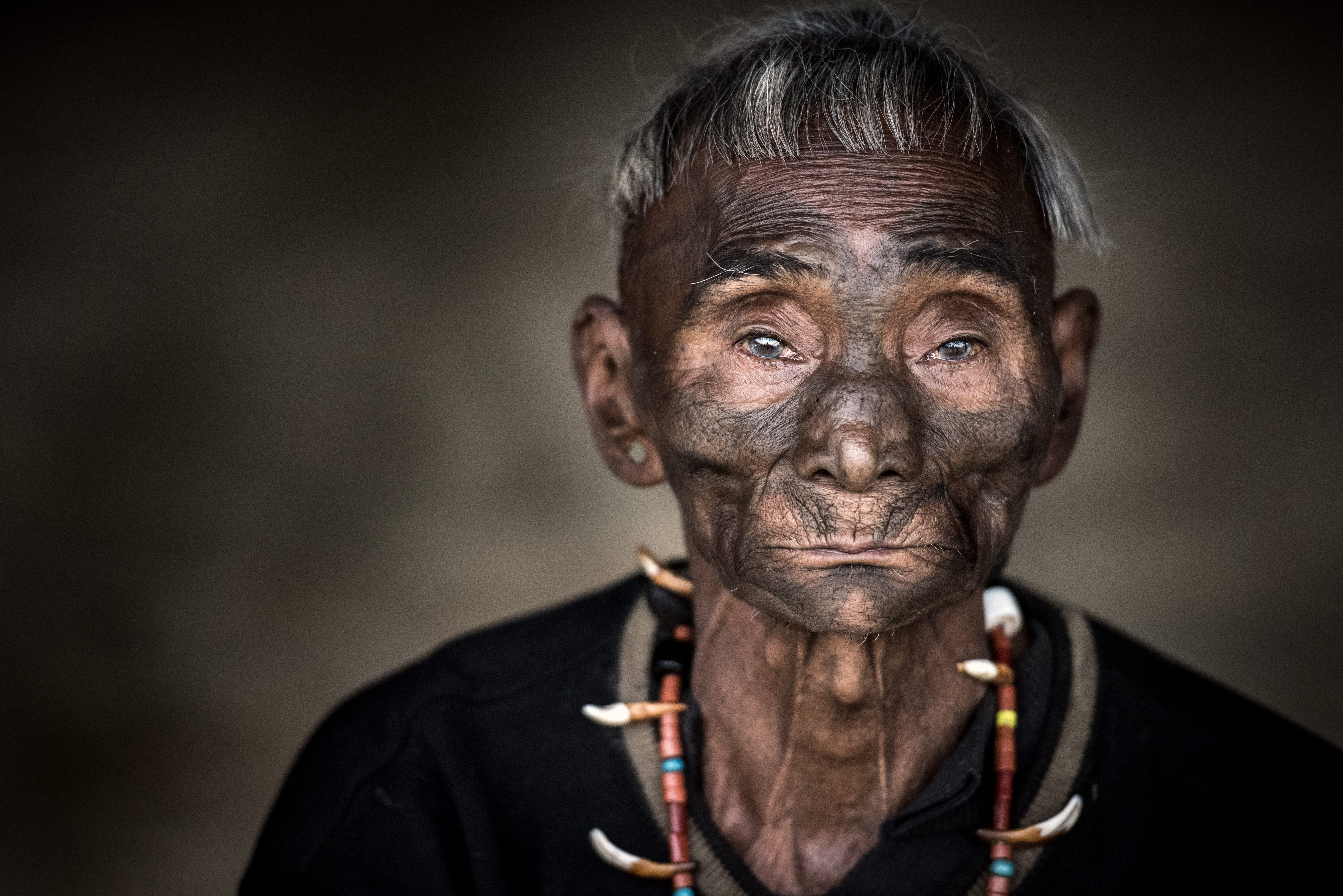 indigenous Culture, portrait, jewelry, males, men, konyak, old man, cultures, pose, wrinkled, black, india, color Image, man, real People, jewellery, model, HD Wallpaper