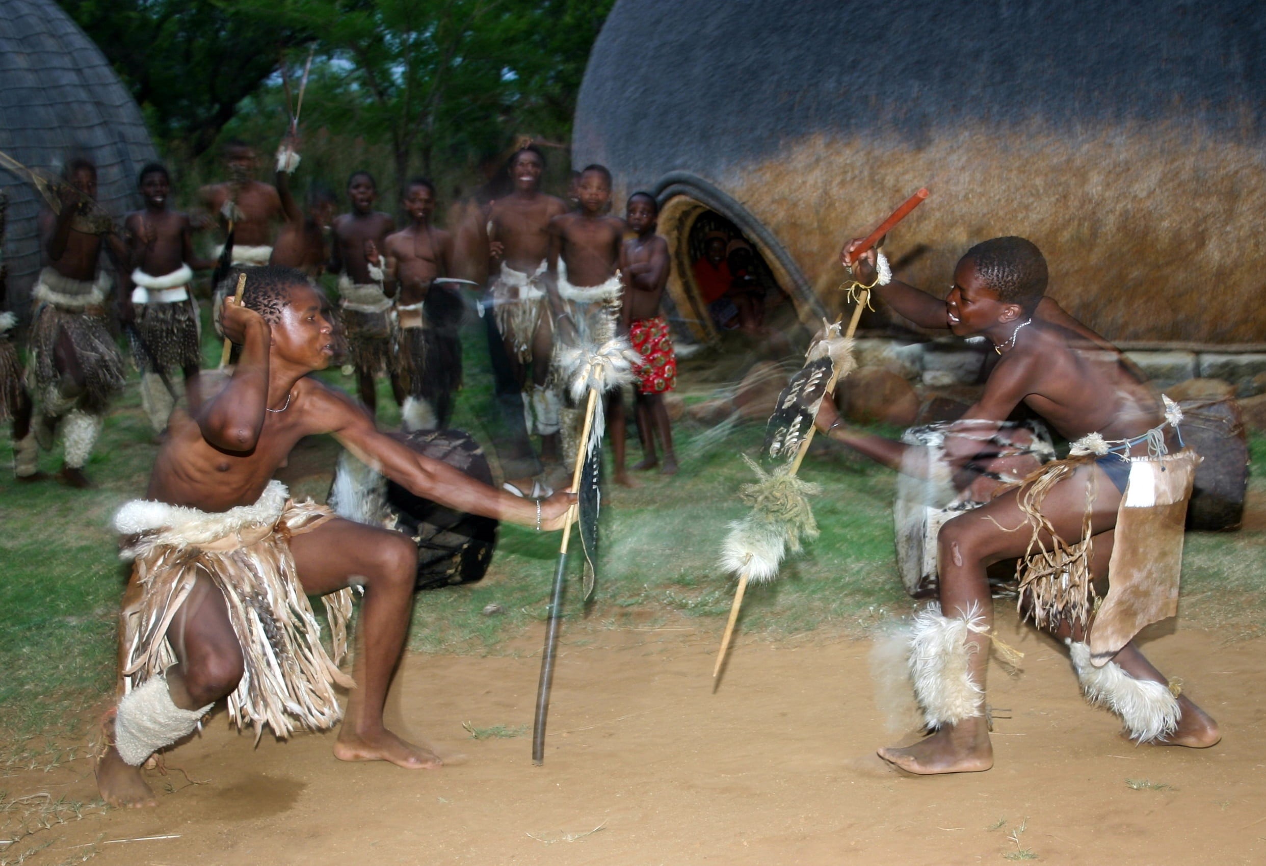 sitting, tribe, real people, animal skin skirts, tradition, people, men, 1080P, crowd, outdoors, water, full length, lifestyles, nature, izibindi south africa, HD Wallpaper