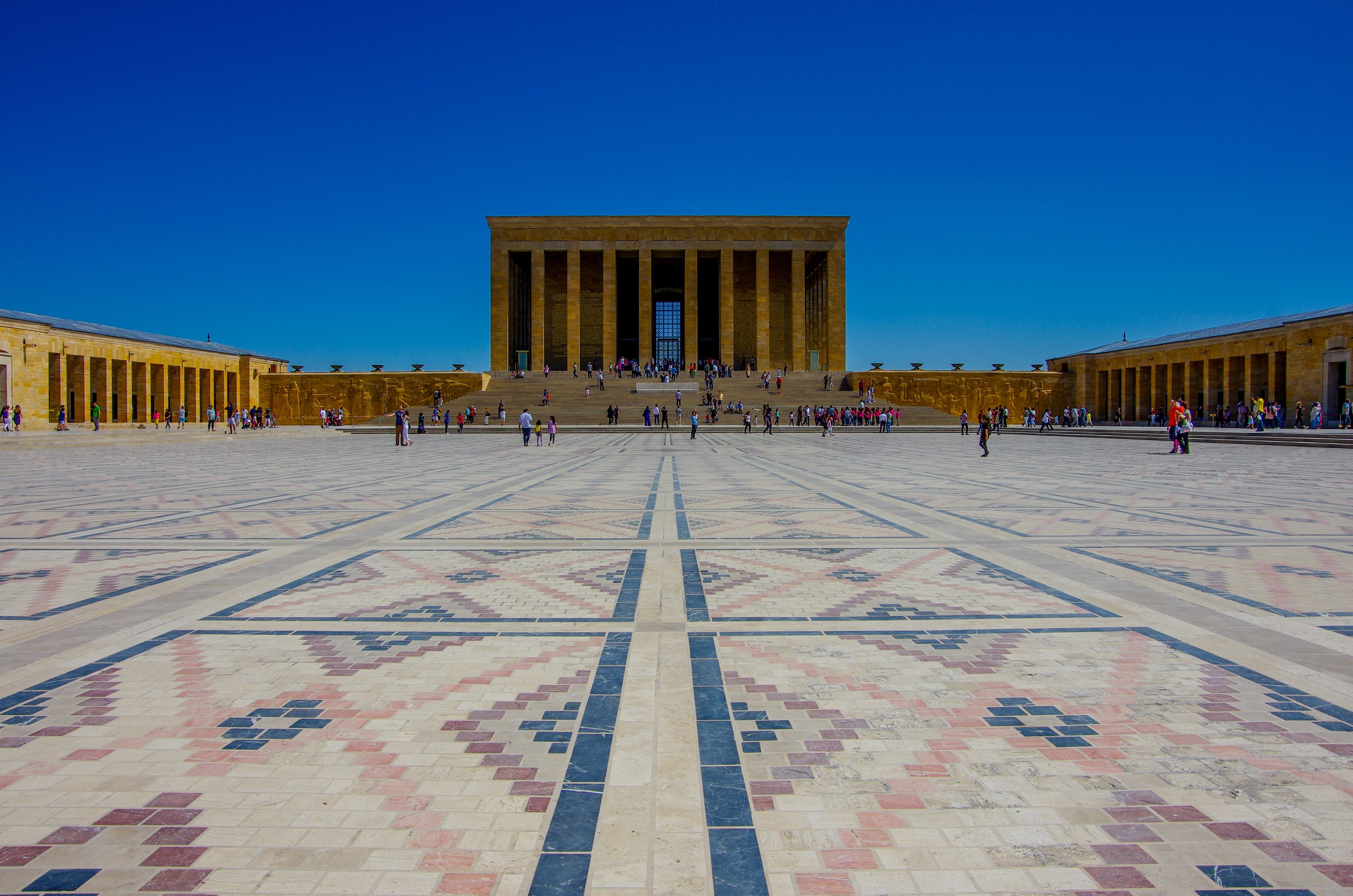 large group of people, built structure, ankara, travel destinations, moon and star, seizure, n mausoleum, turkey, memorial, travel, blue, turkish, incidental people, HD Wallpaper