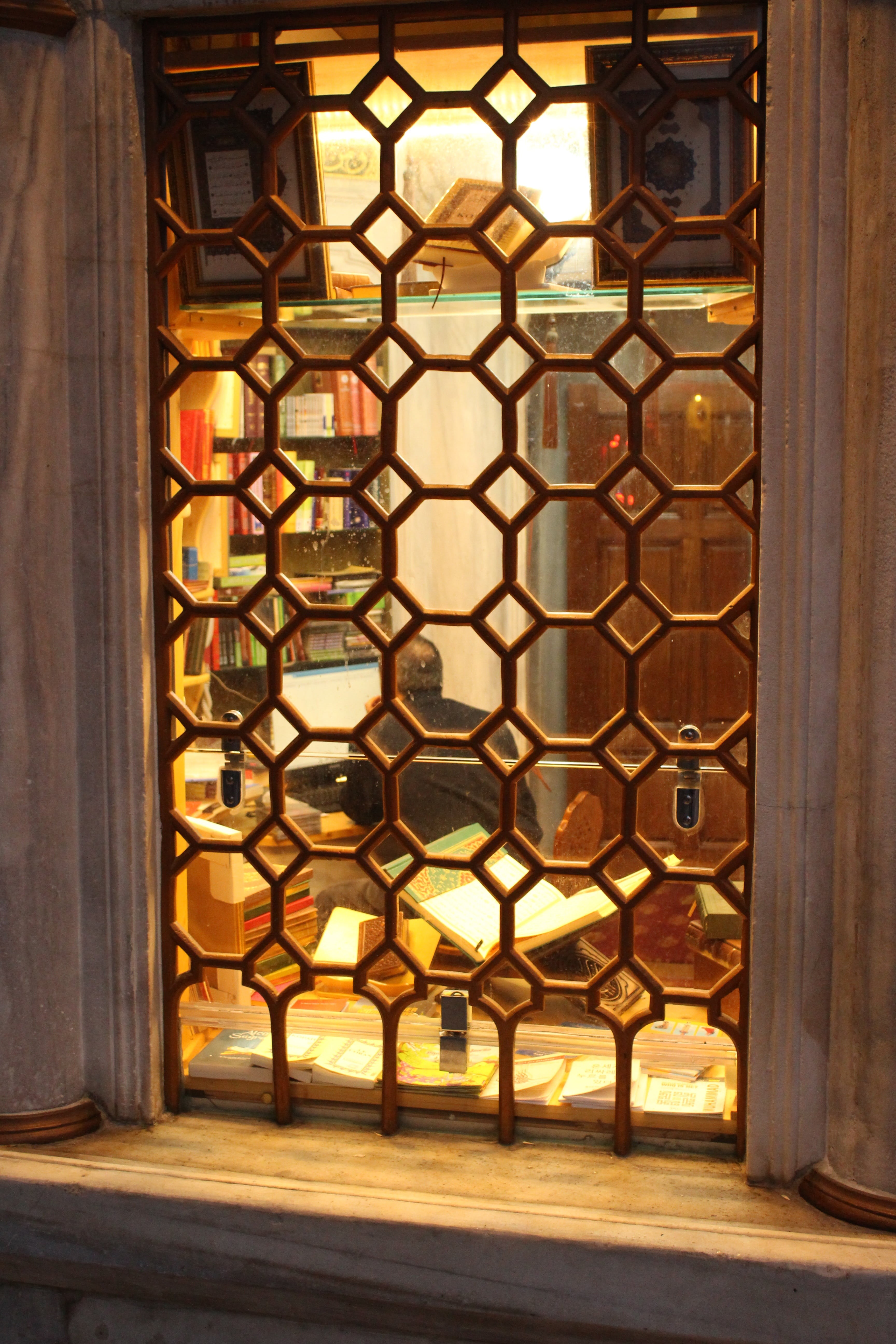 cellar, indoors, shape, art and craft, wood - material, ceiling, hexagon, ornate, pattern, lighting equipment, window, library, book store, illuminated, Phone HD Wallpaper