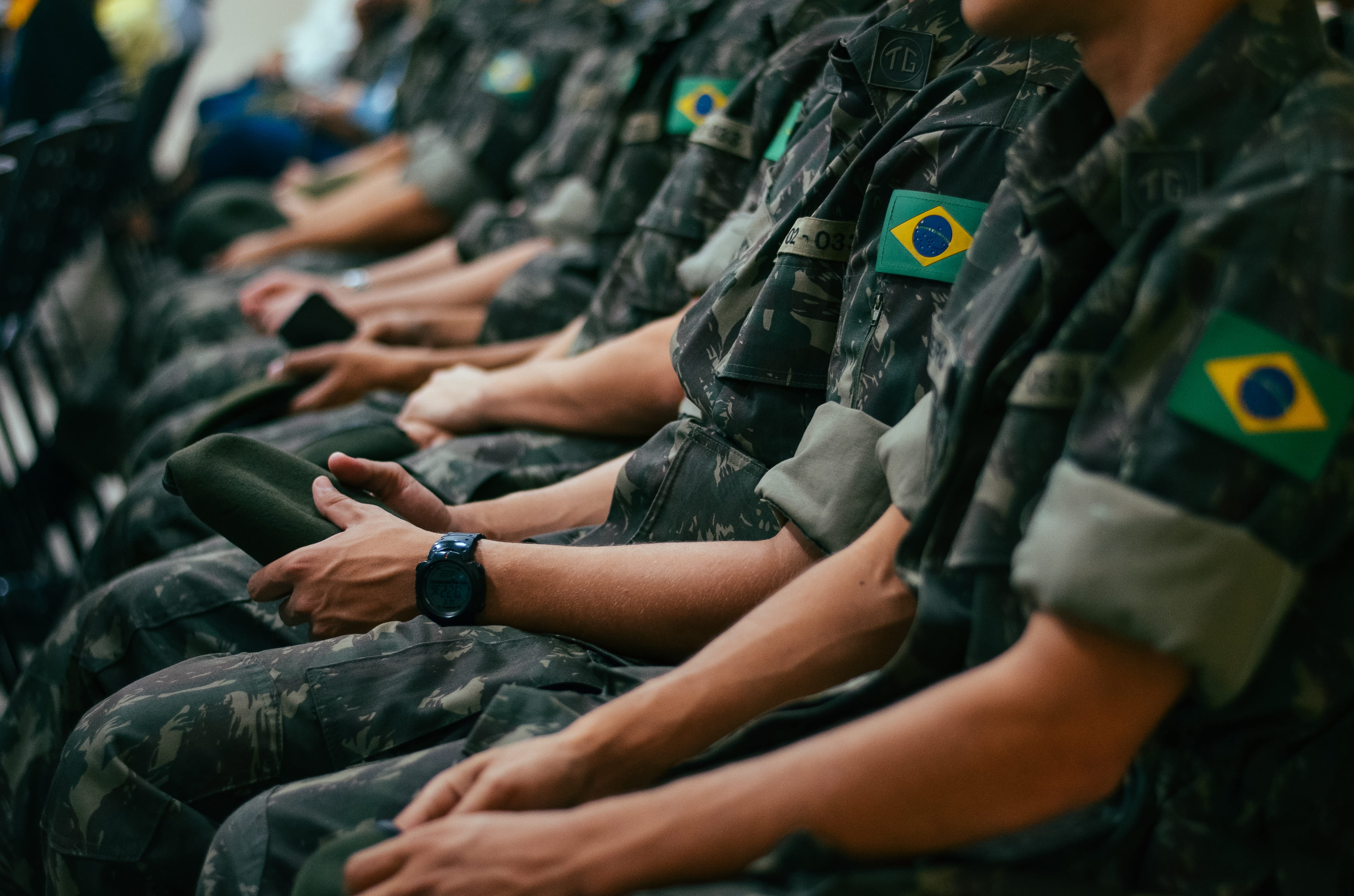 green, line, police Force, 4K, sitting, s, celebrate, celebration, soldier, armed Forces, men, man, arm, respect, uniform, sat, military, reverence, suit, HD Wallpaper